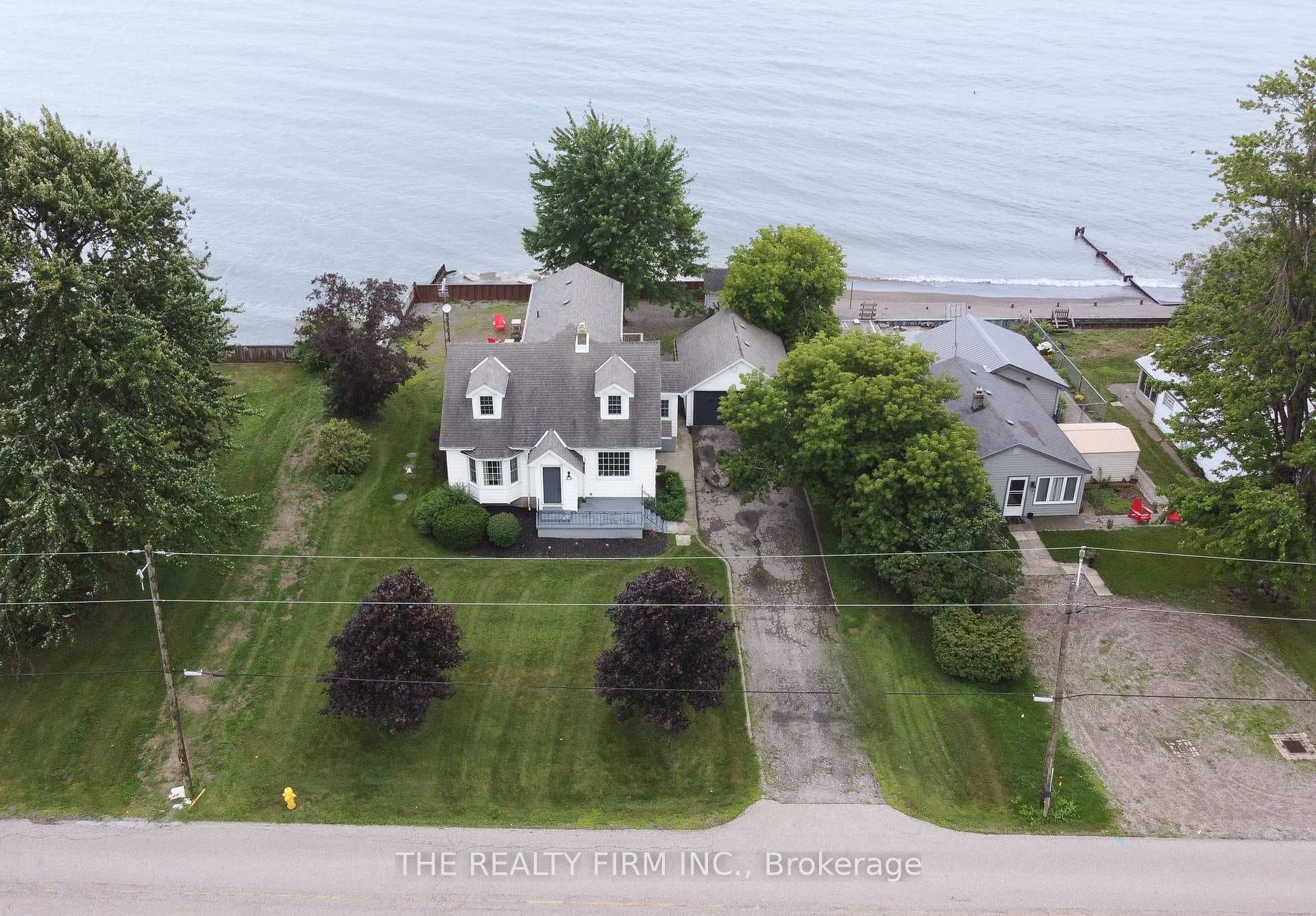 18378 Erie Shore Drive photo 3