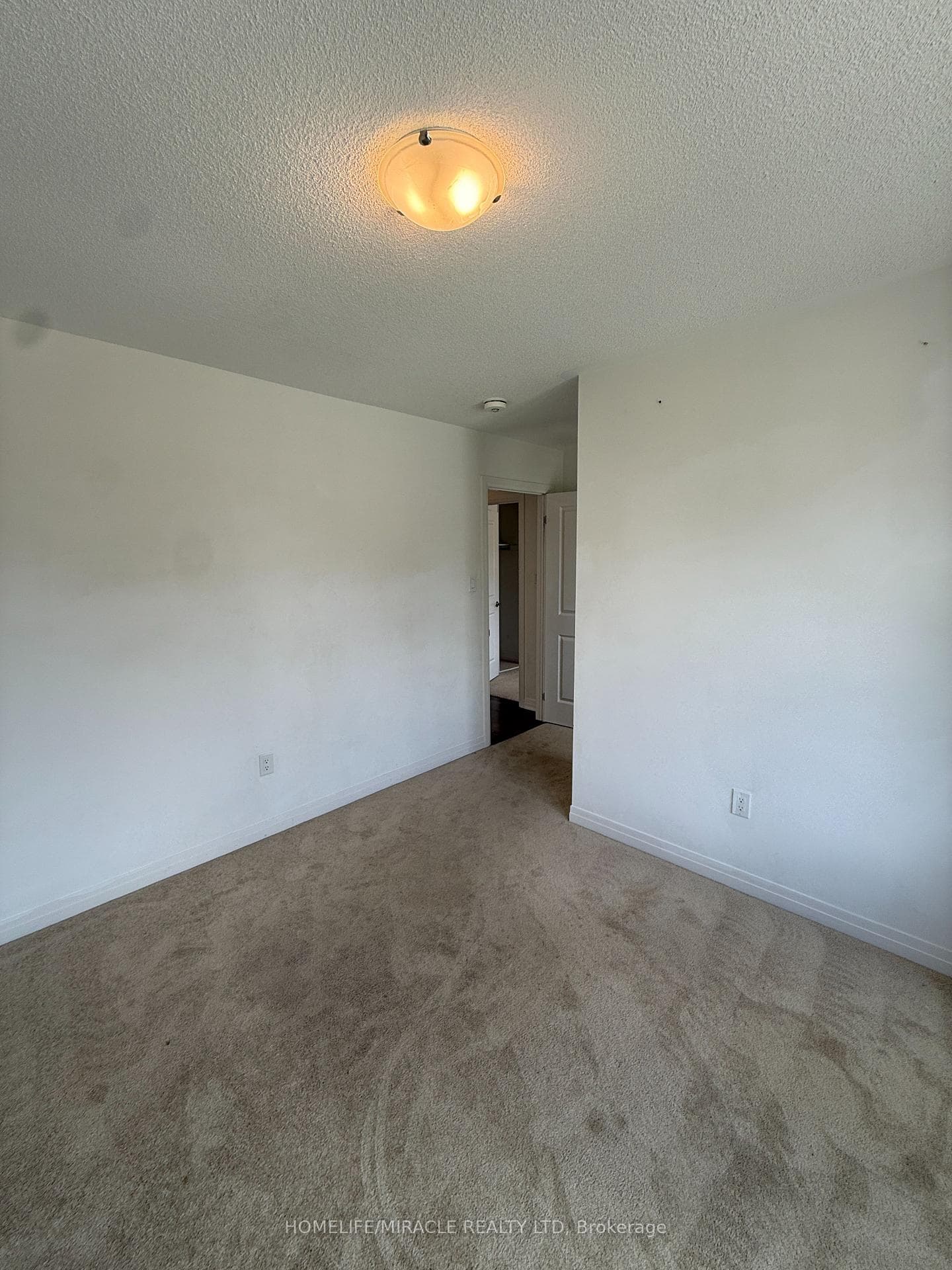 17 Casserley Crescent photo 33
