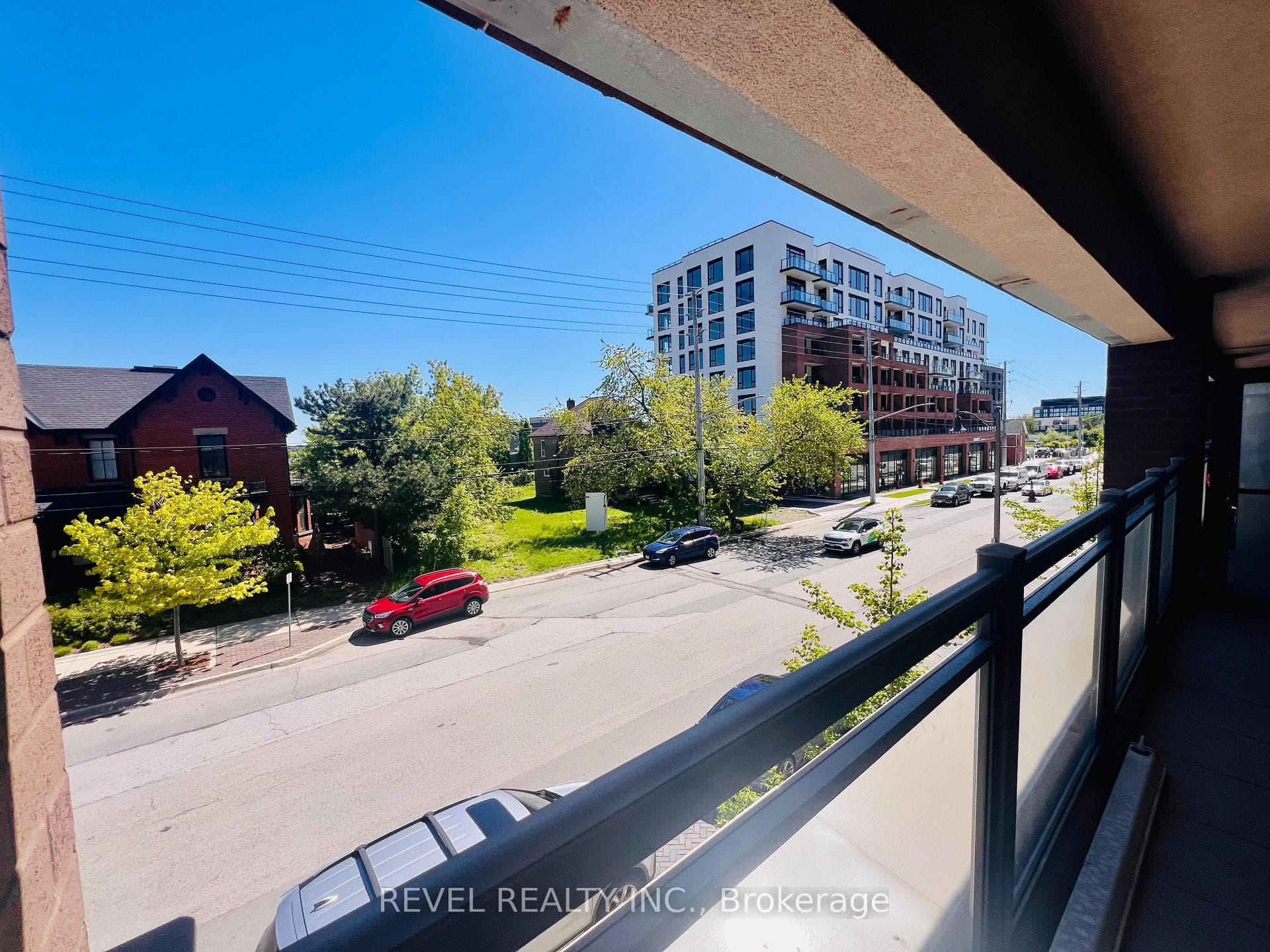 2486 OLD BRONTE Road Unit 211 photo 21