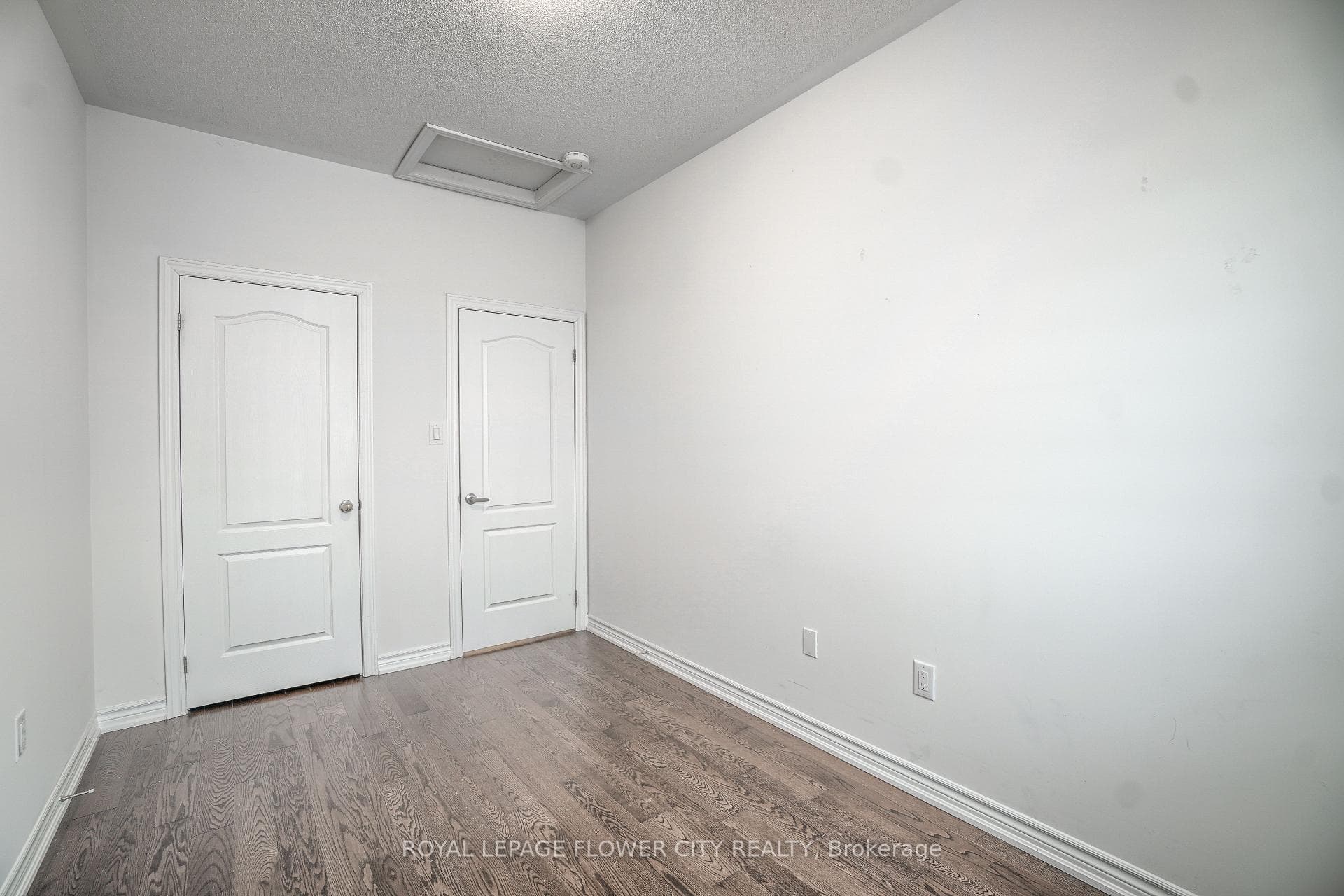37 Hashmi Place Unit Upper photo 32