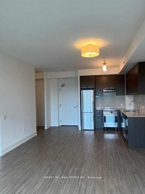 310 Tweedsmuir Avenue Unit 509 photo 4
