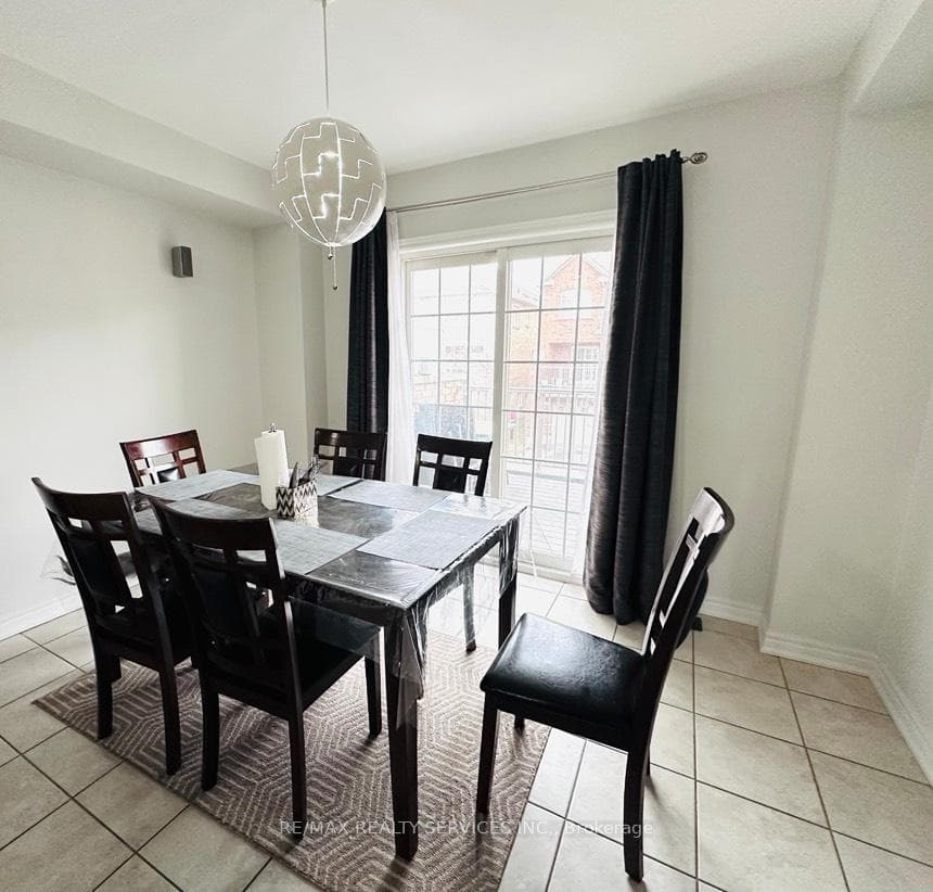 29 Peach Drive photo 9