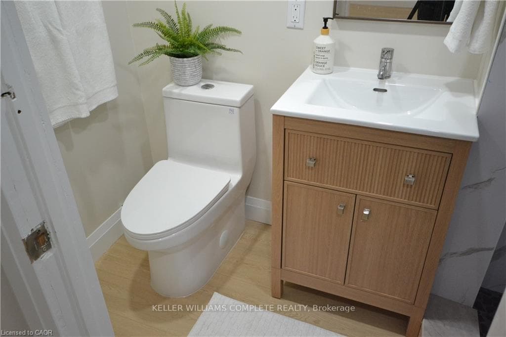 101 REID Avenue photo 38