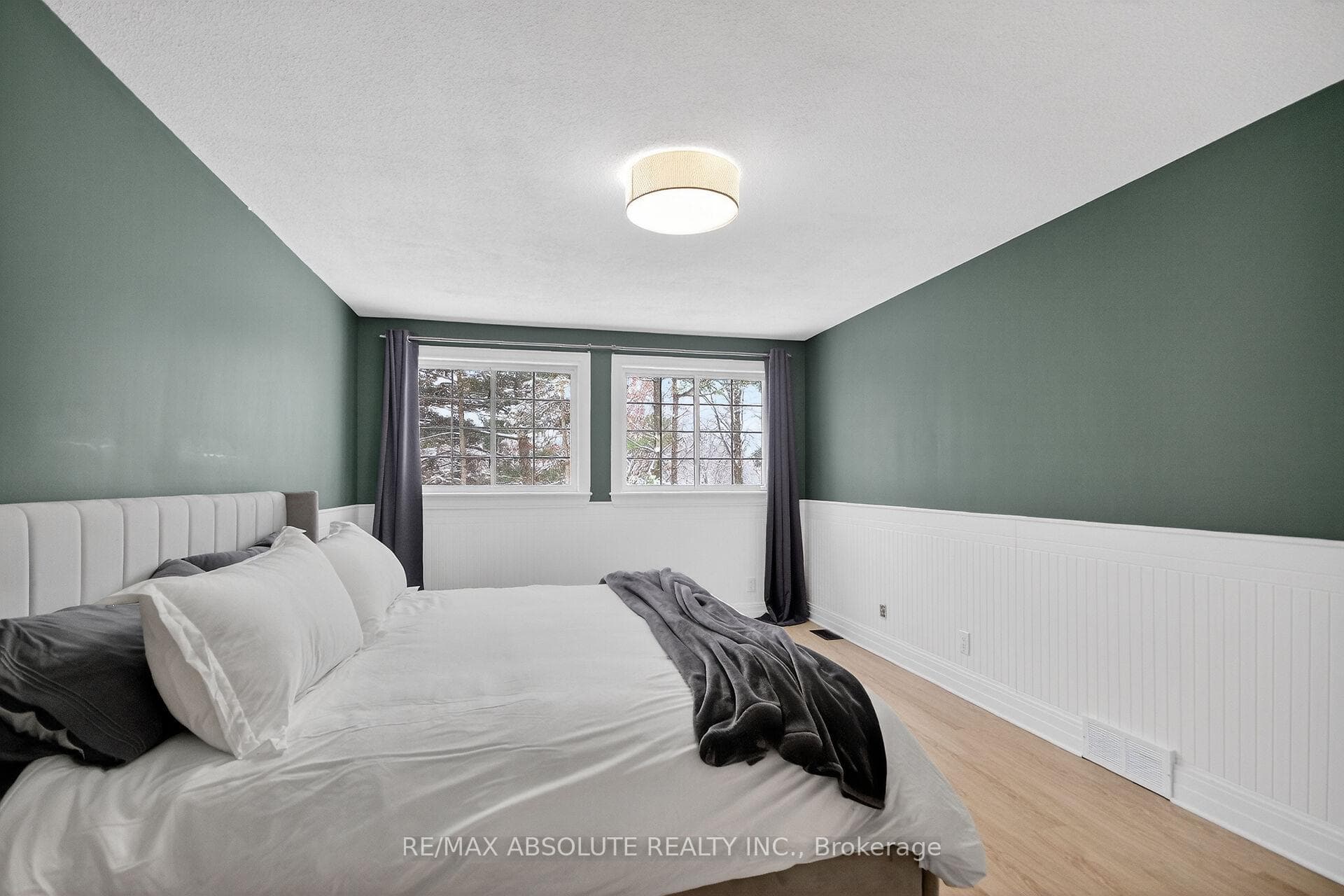 6560 Michelangelo Court photo 32