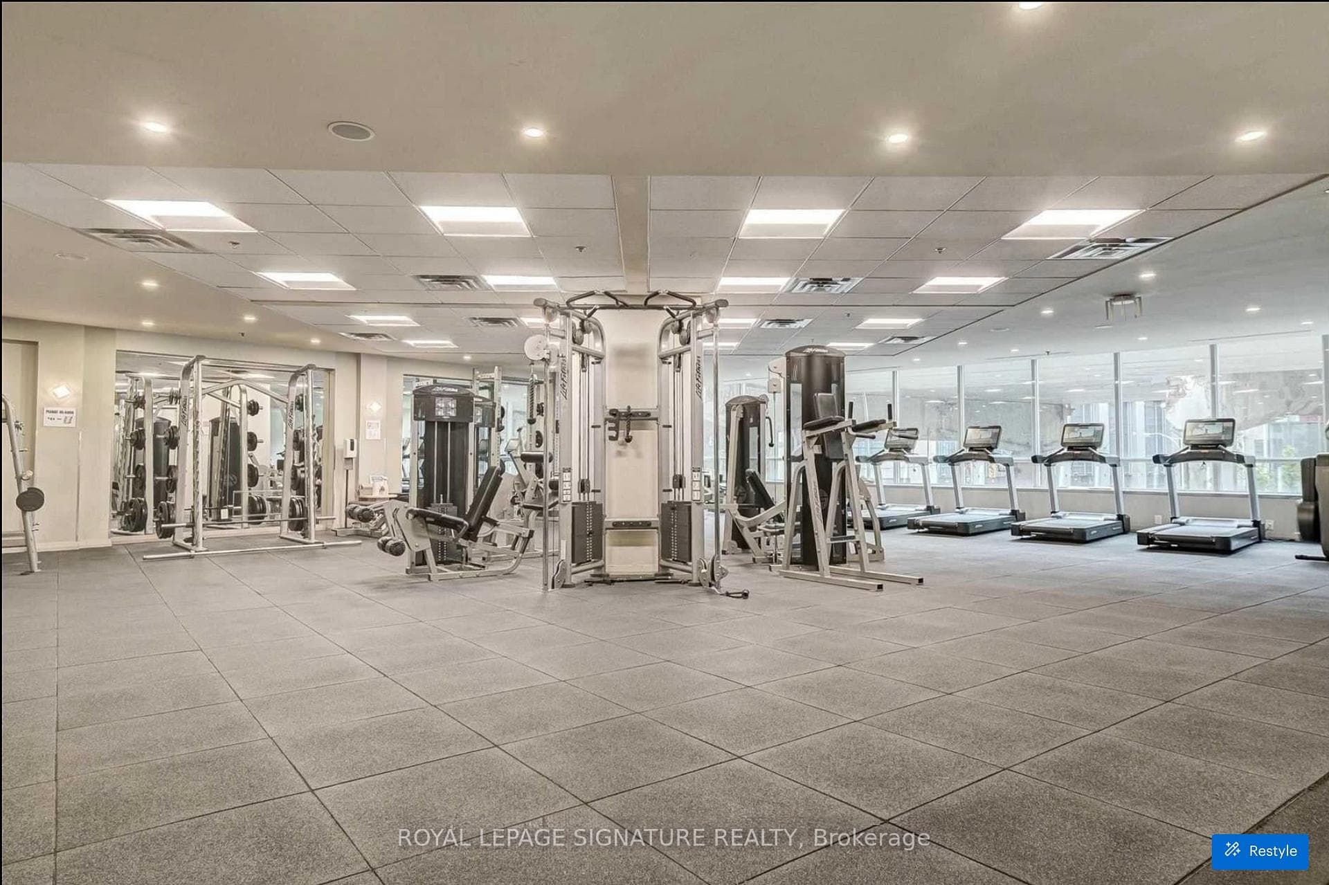 16 Yonge Street Unit 2401 photo 27