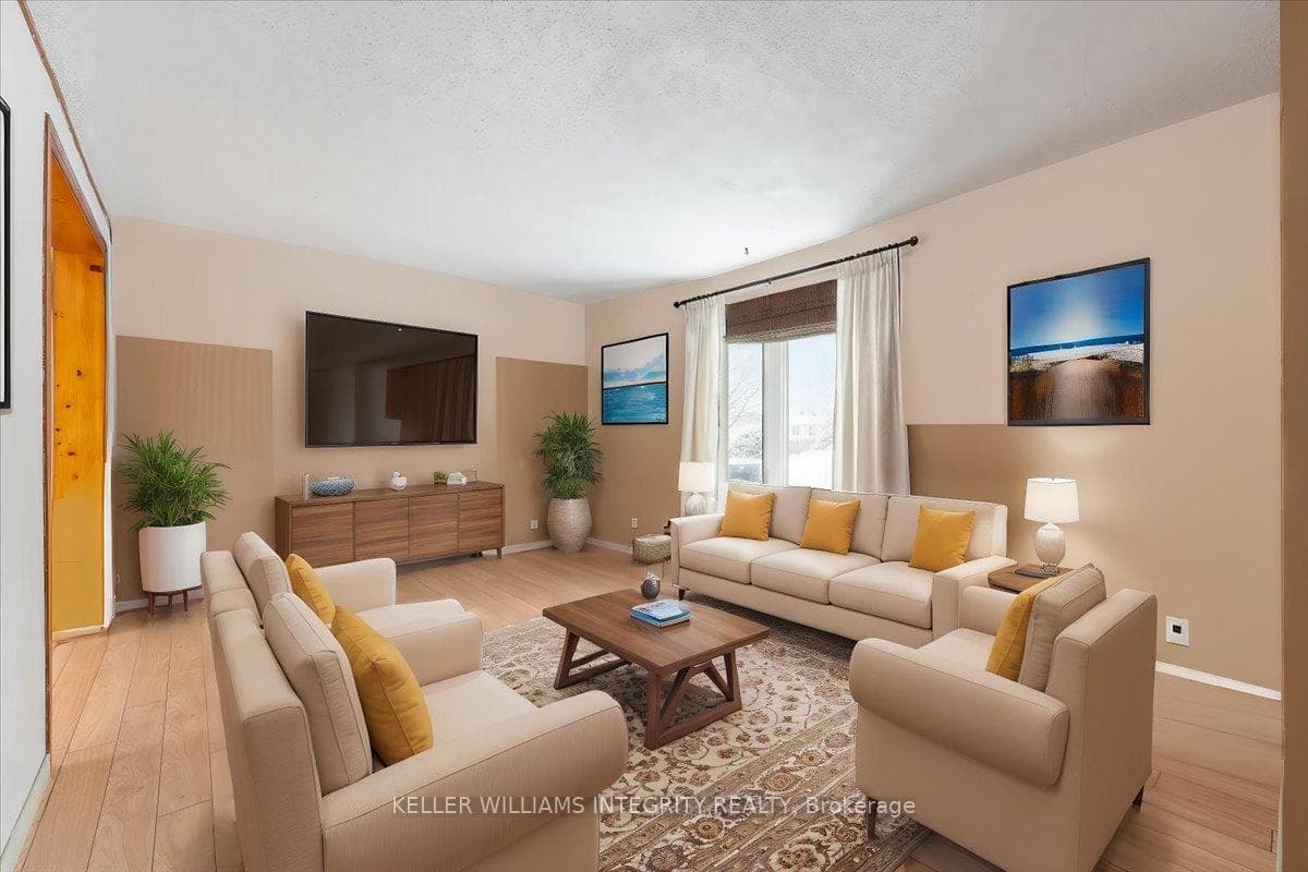 320 Reynolds Drive photo 5