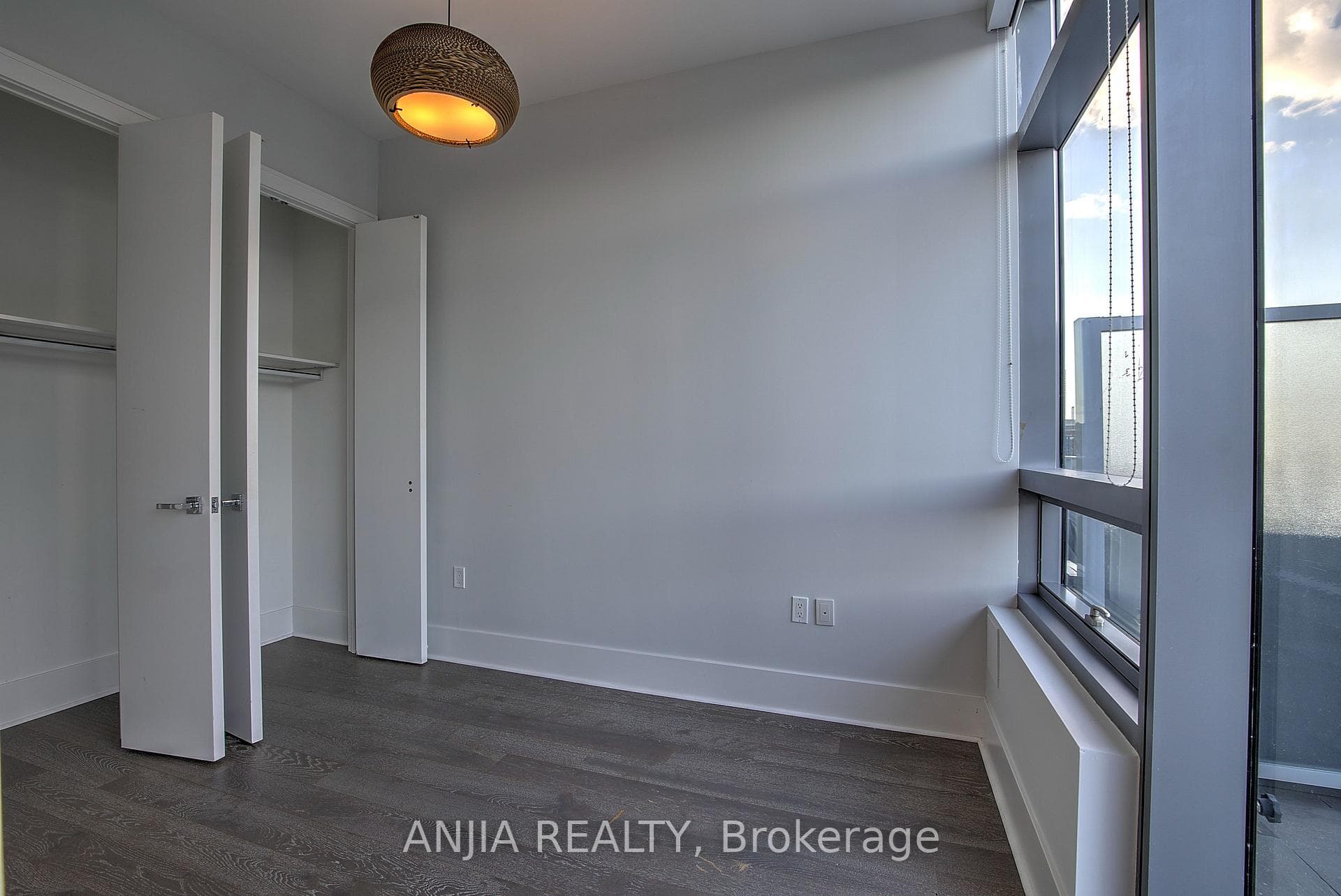 29 Queens Quay Unit ph1209 photo 33