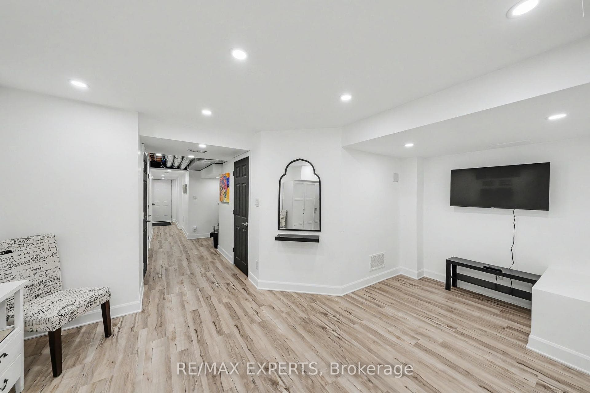 8 Morra Avenue photo 40