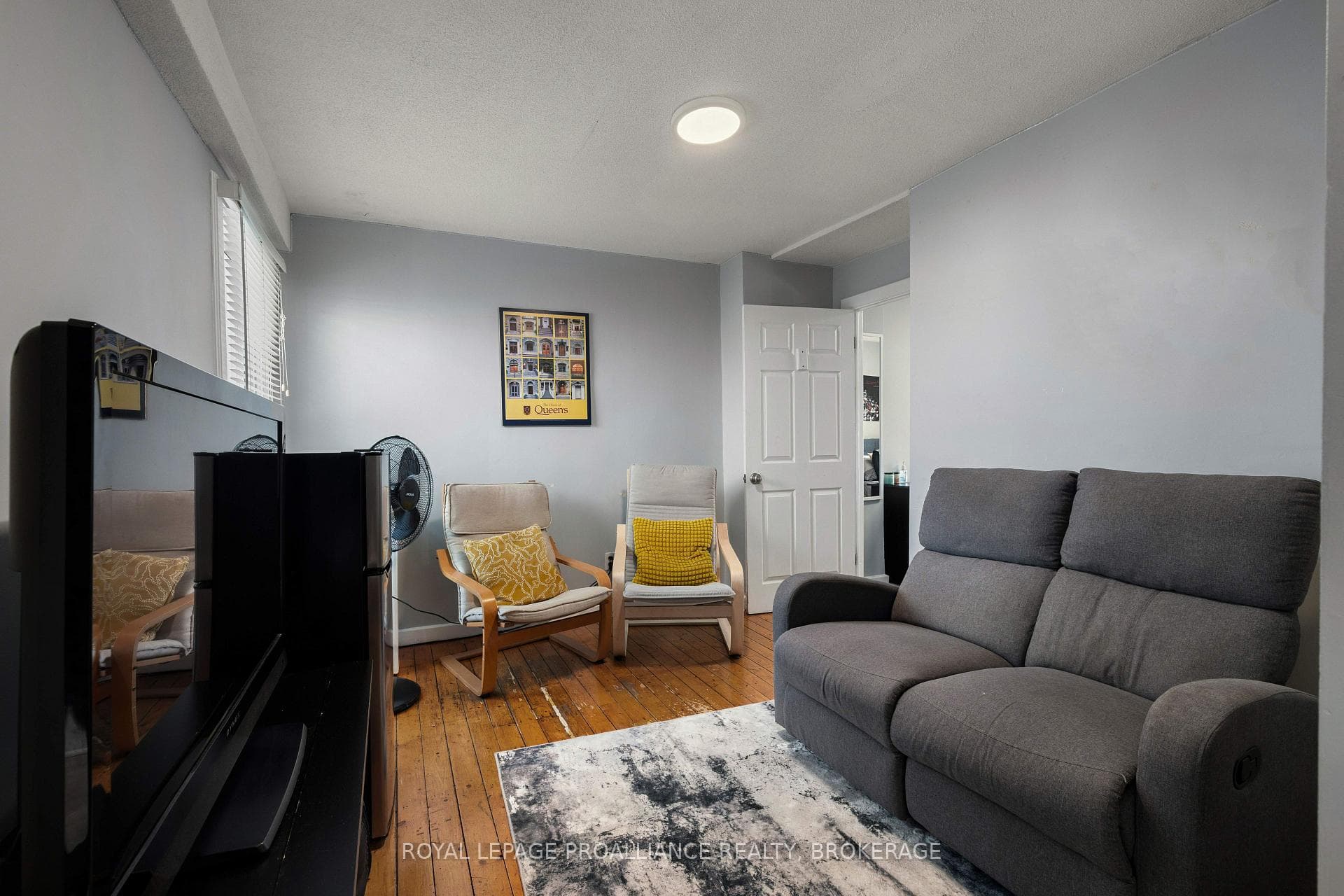 upper unit living room