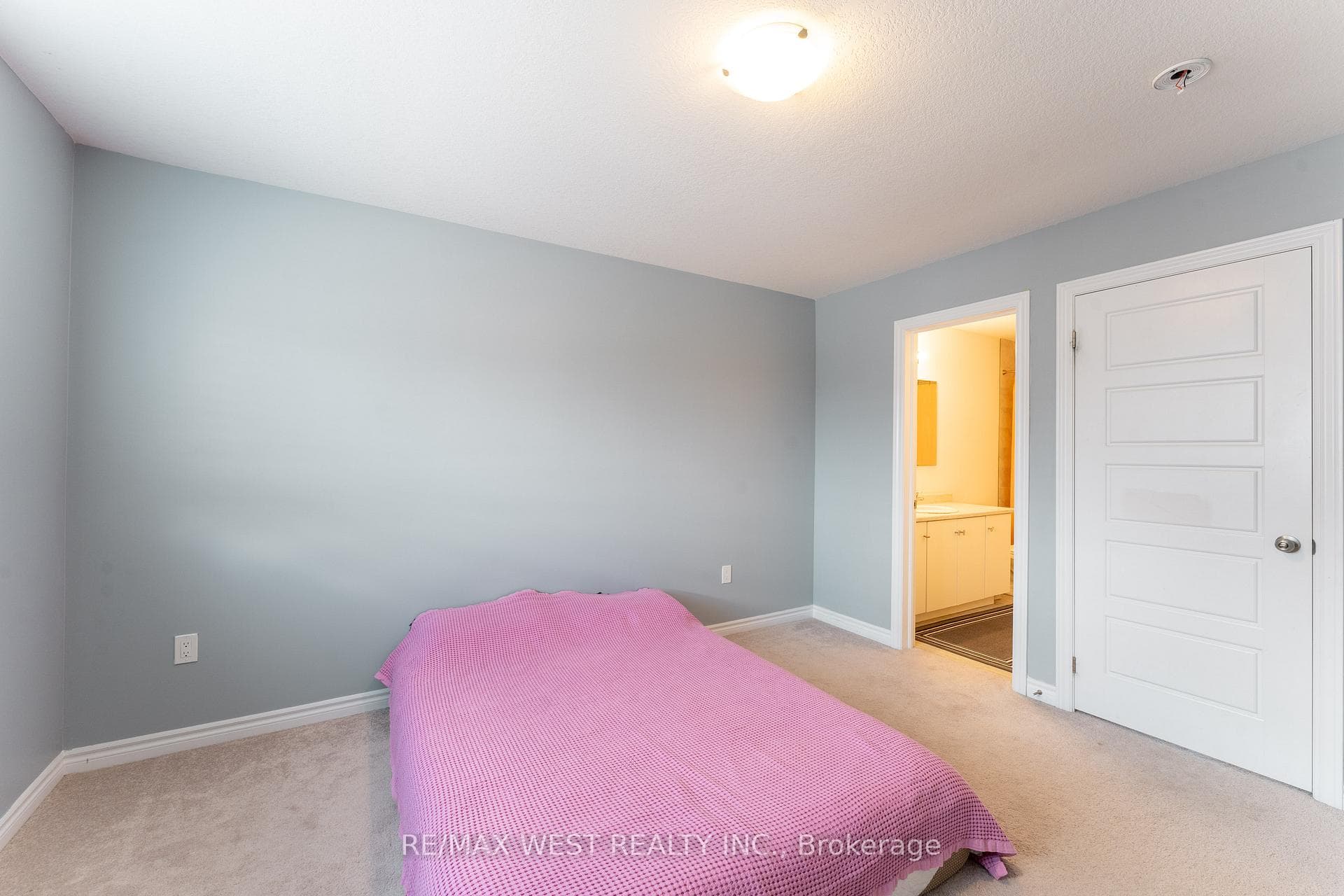 24 Dewberry Drive photo 25