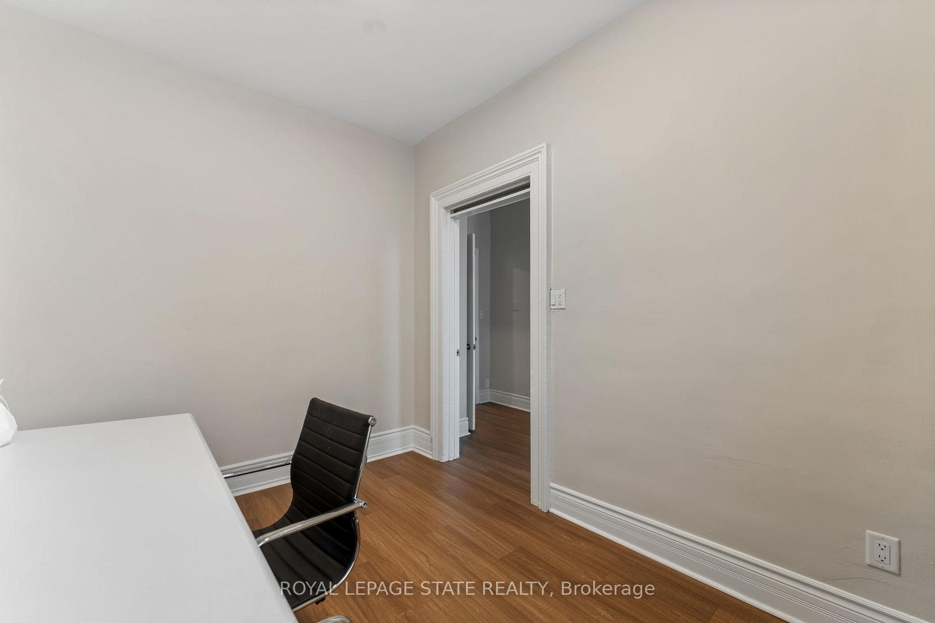 154 James Street South Street Unit Unit 2 photo 15