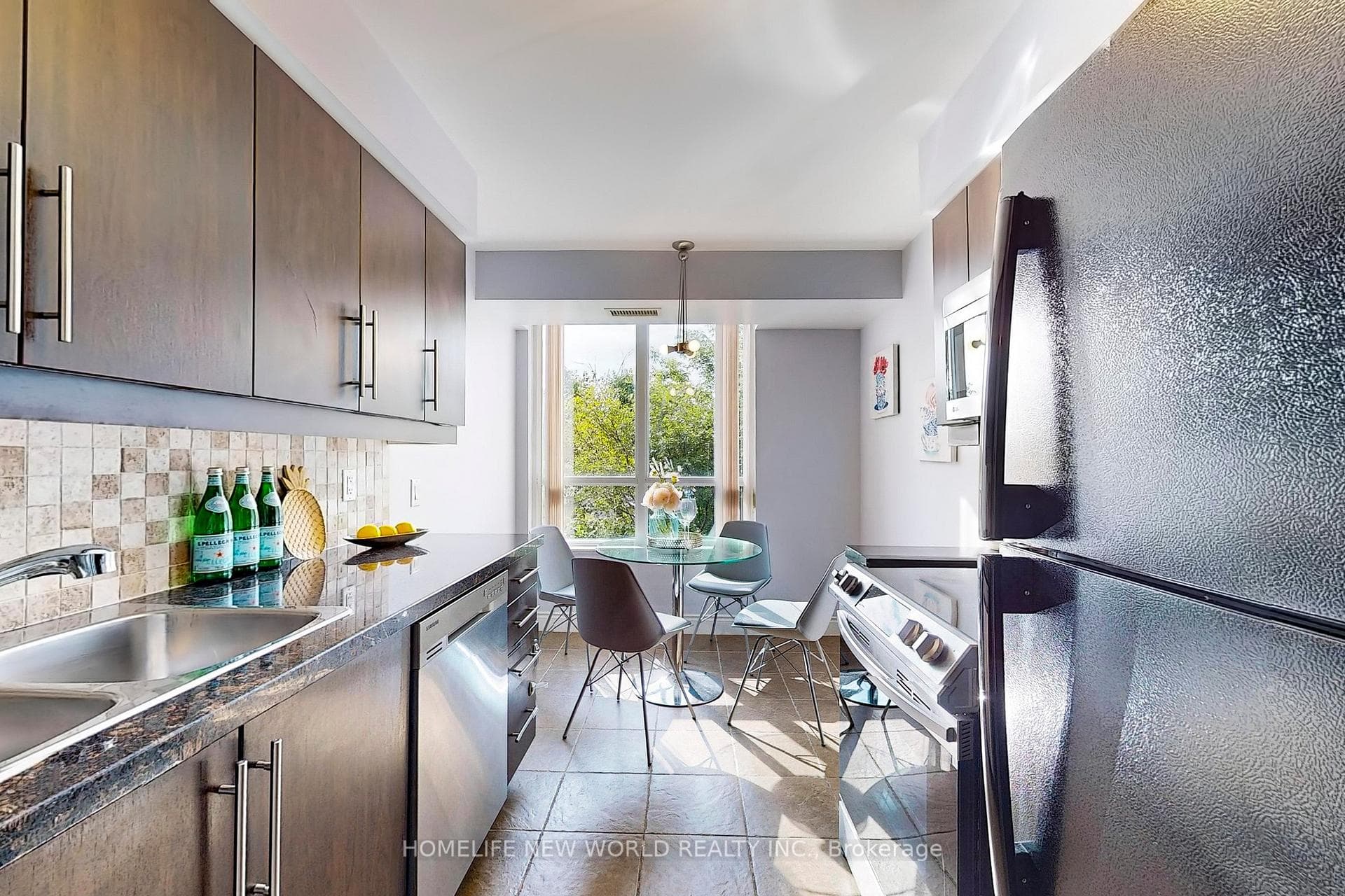 25 Greenview Avenue Unit 427 photo 14