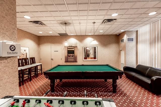 19 Barberry Place Unit 101 photo 16