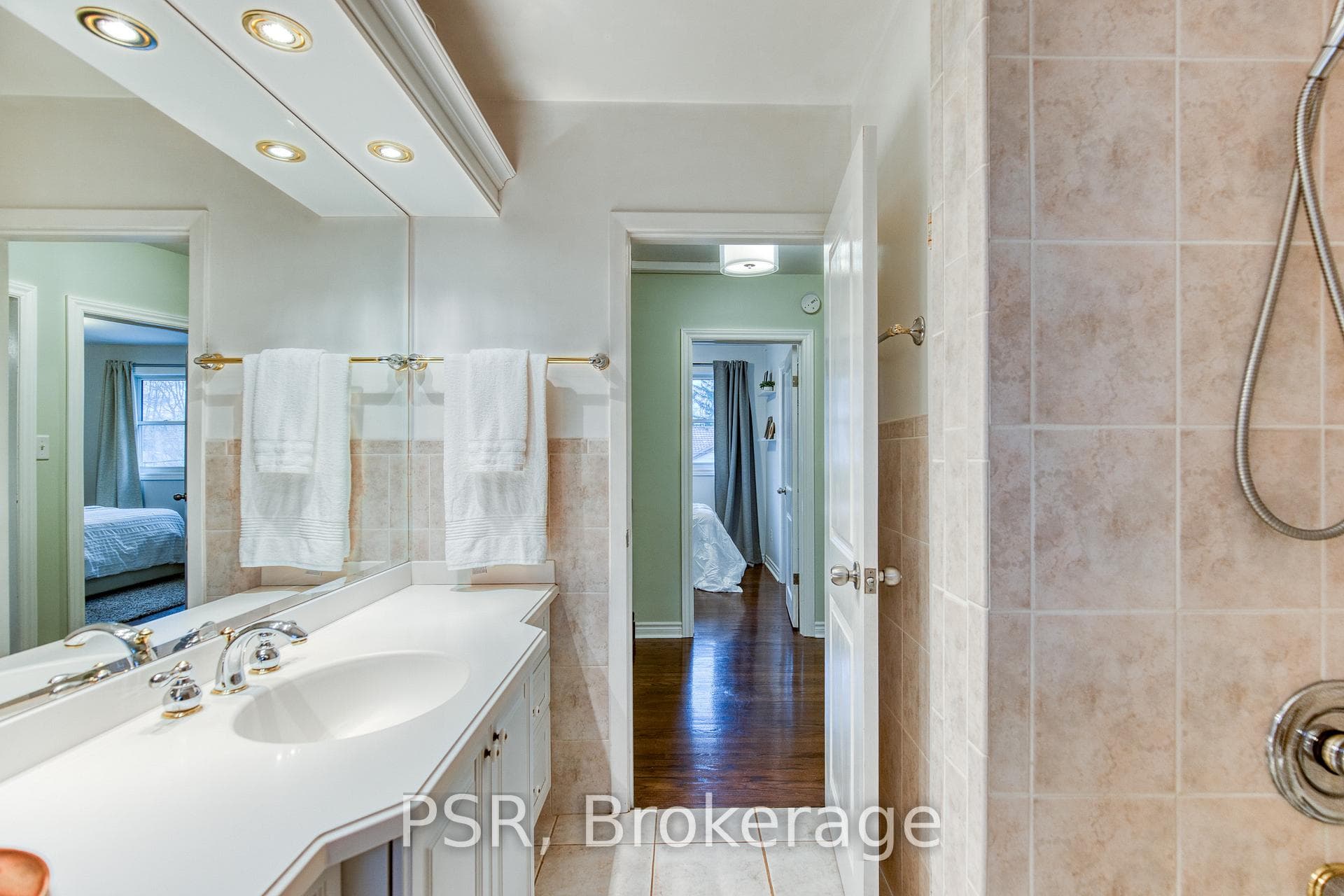 36 Randerson Avenue photo 23