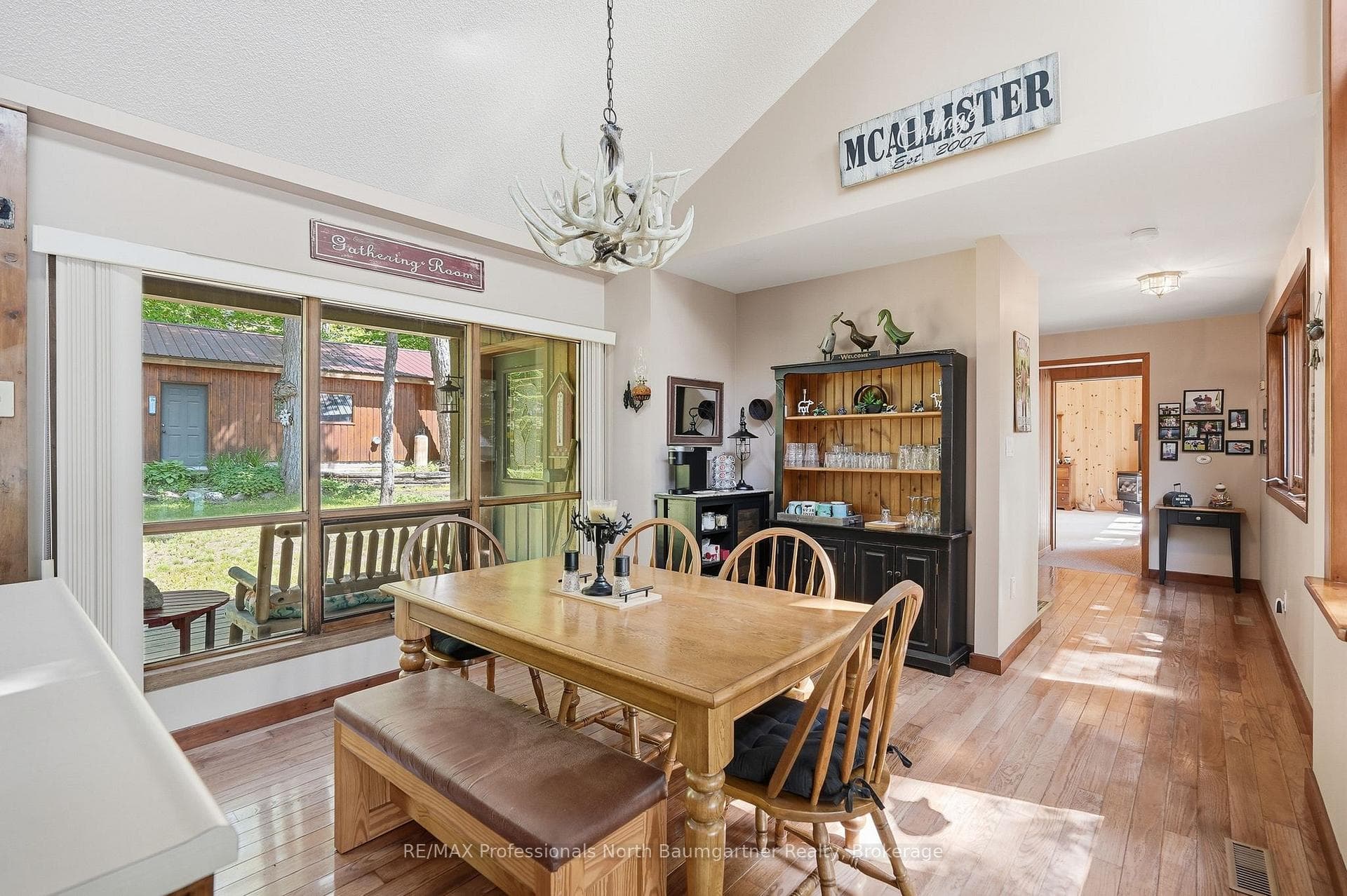 2272 Wilkinson Road photo 20
