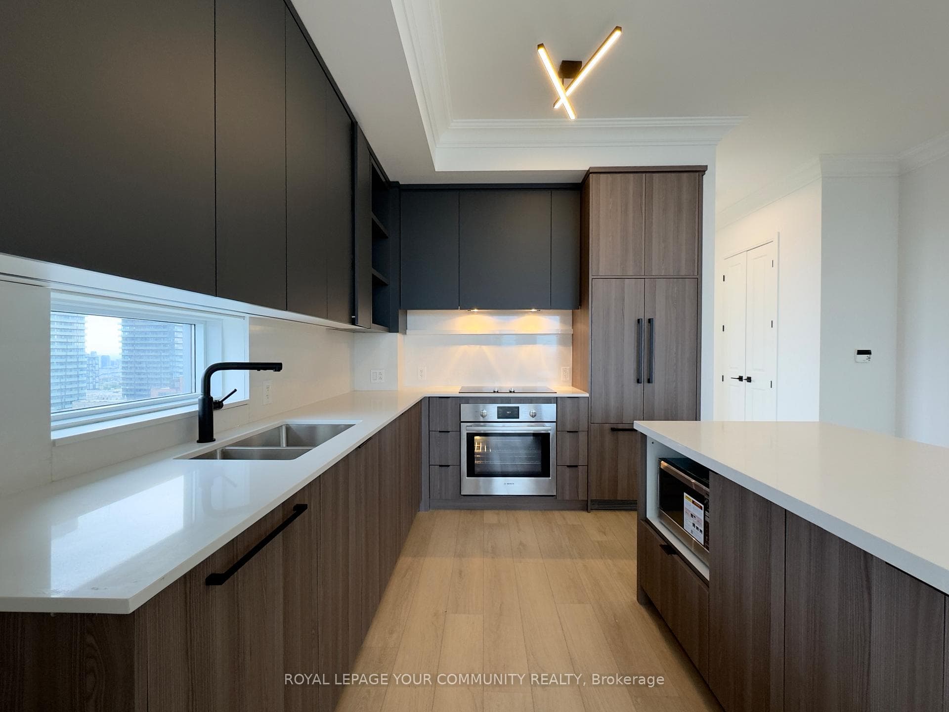 21 Balmuto Street Unit 3202 photo 13