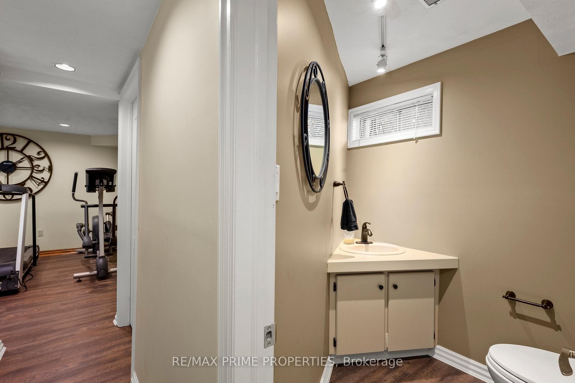 2 pc in basement