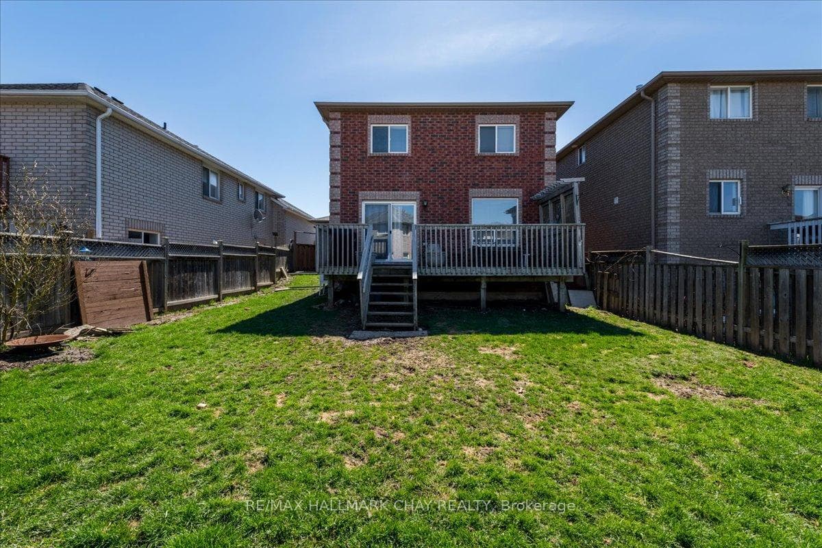 214 Country Lane photo 13