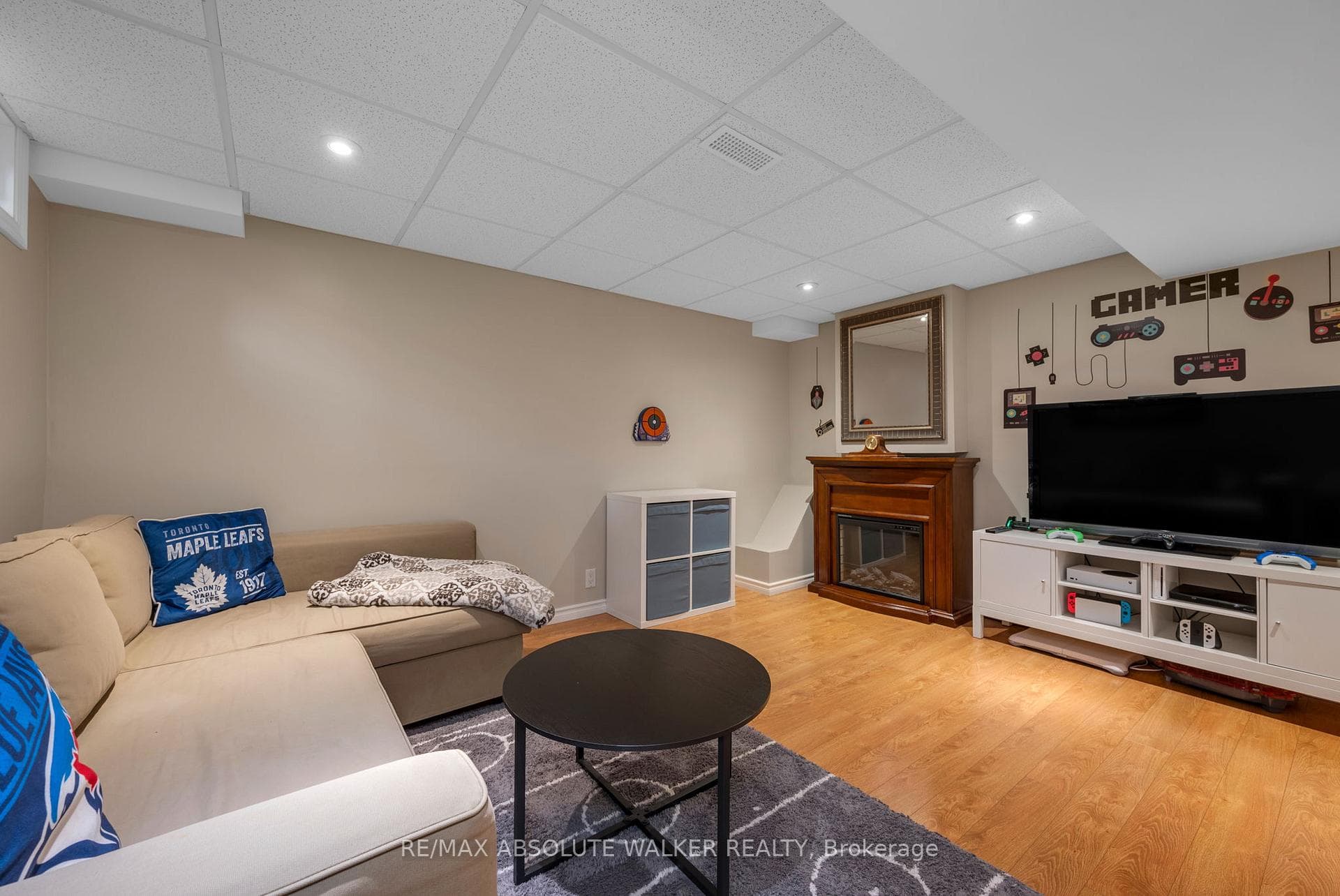 671 Mathieu Way photo 29