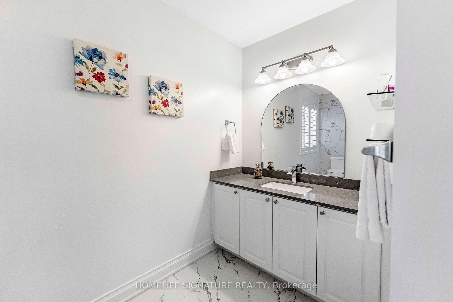 239 Country Lane photo 14