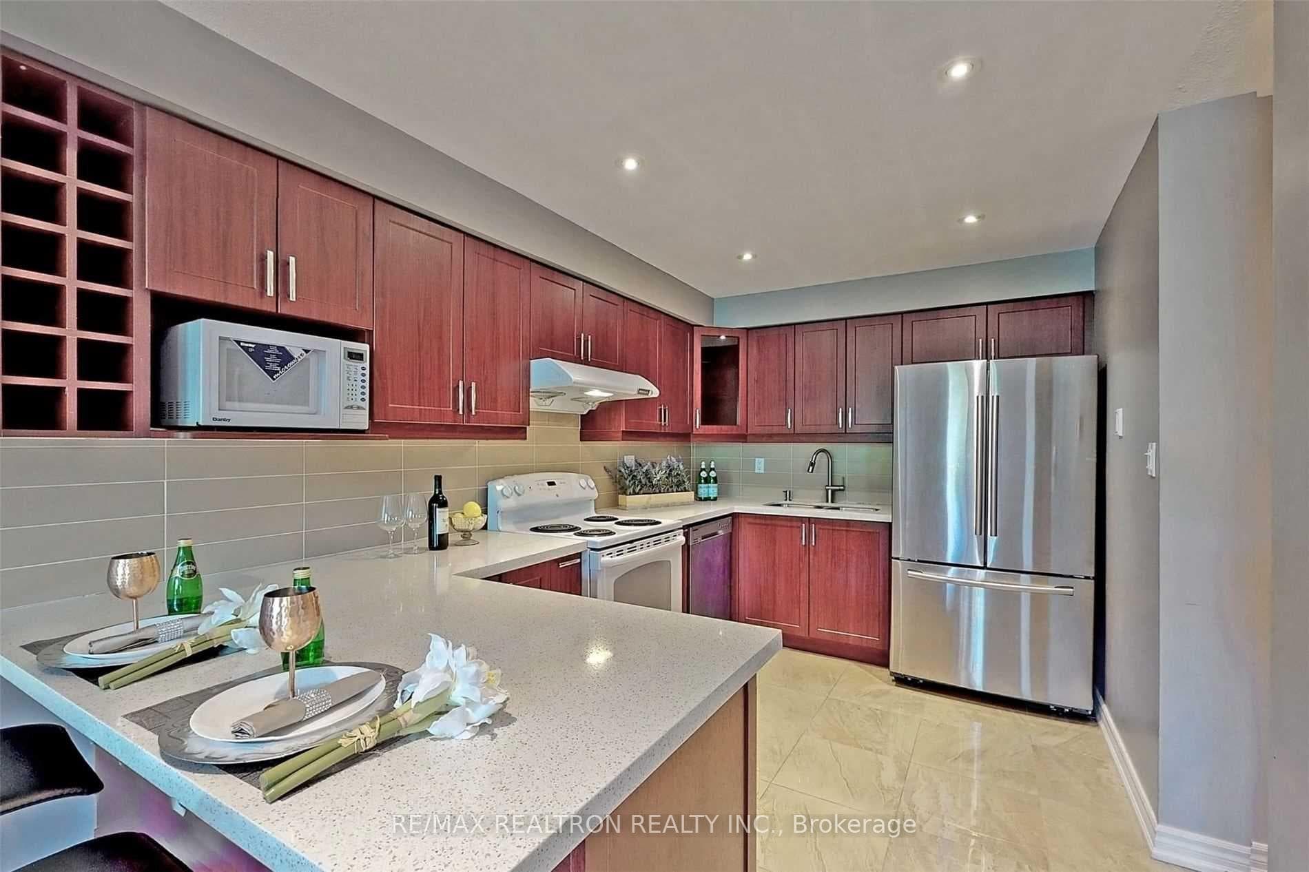 20 Moonstone Byway Unit 190 photo 1