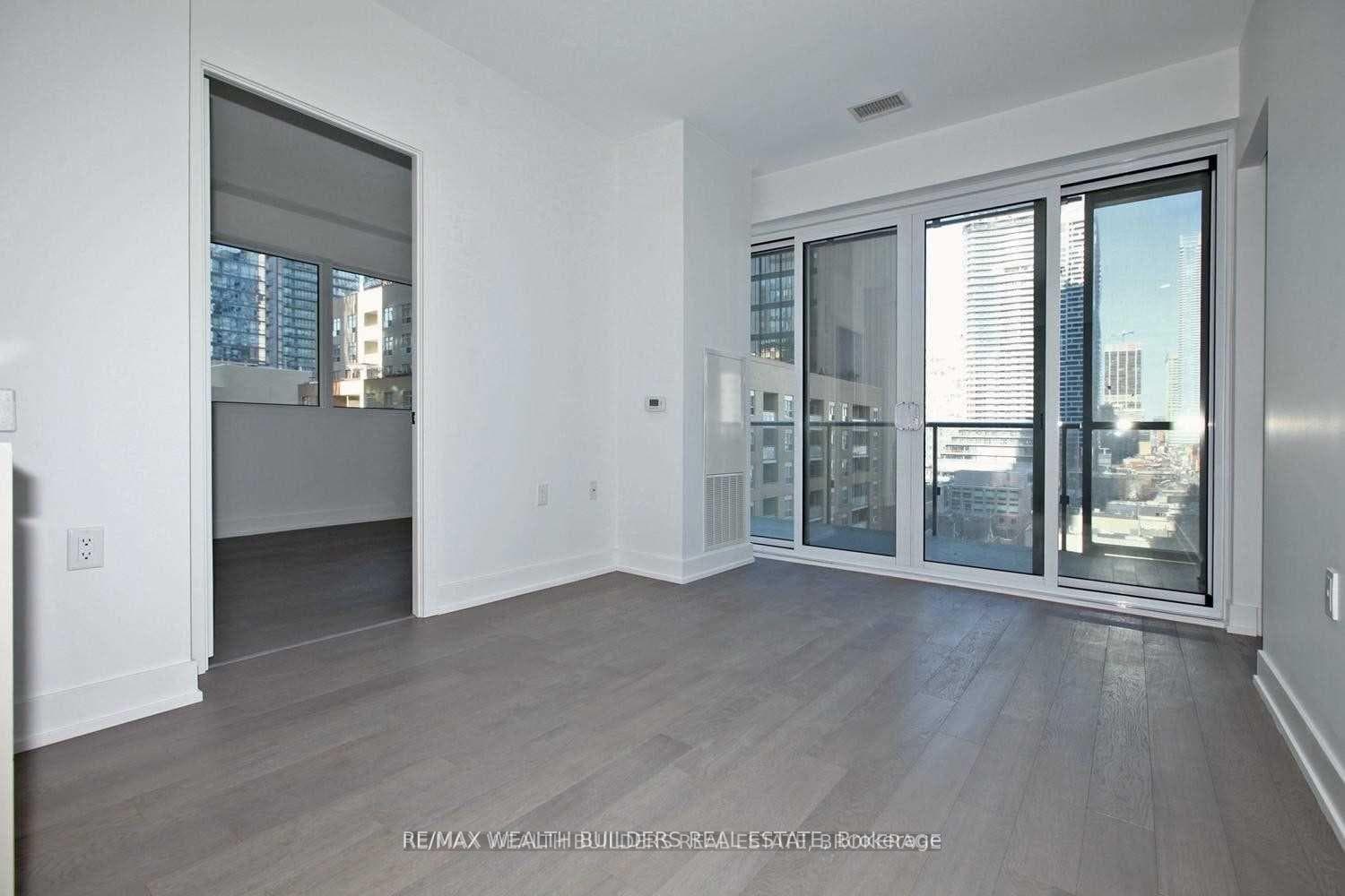 7 Grenville Street Unit 1103 photo 11