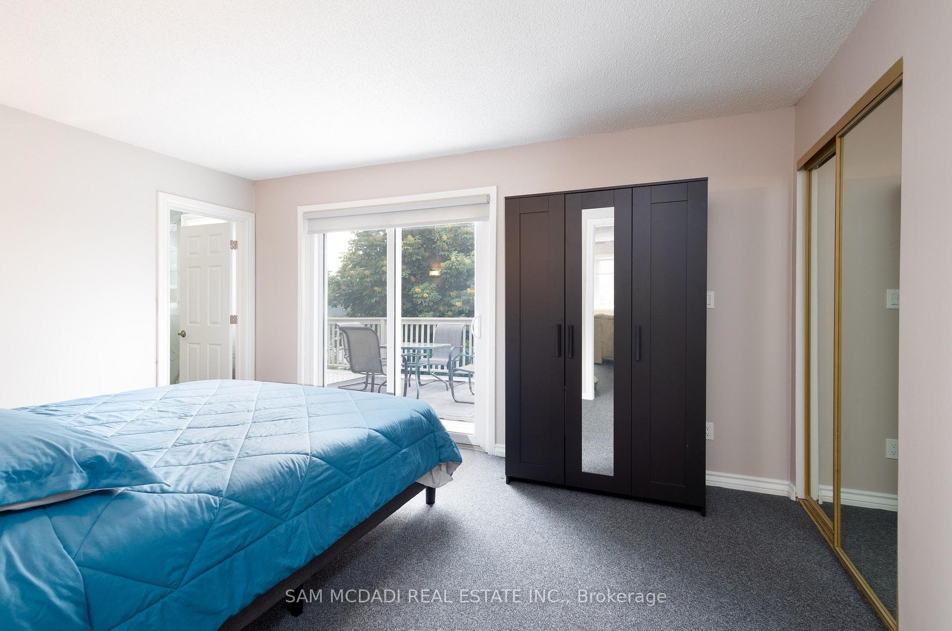 14011 Trafalgar Road Unit Apt B photo 17
