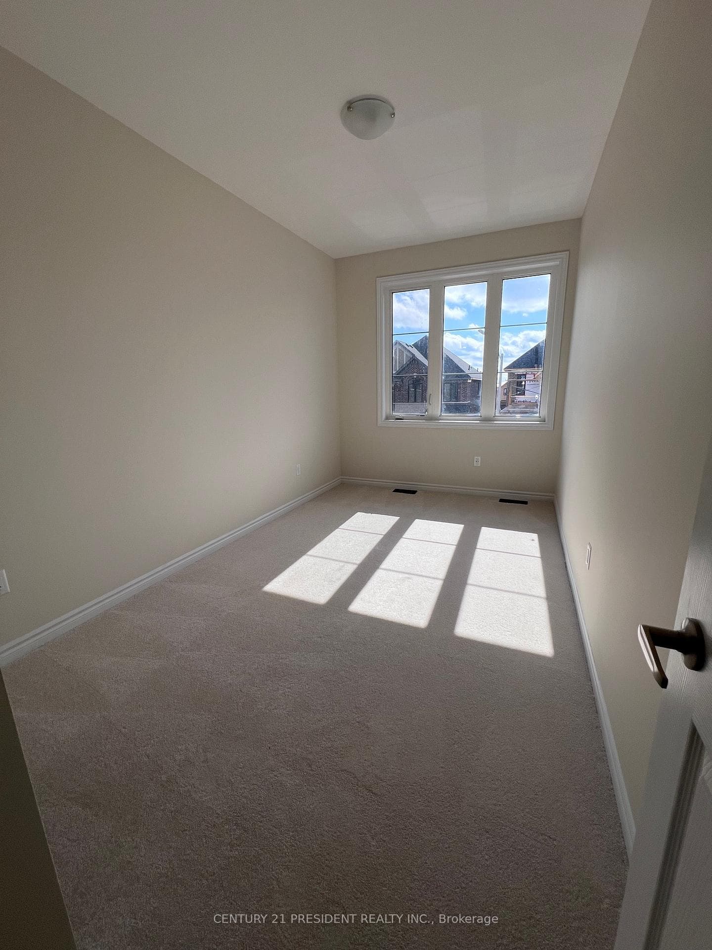 1425 Almonte Drive photo 14