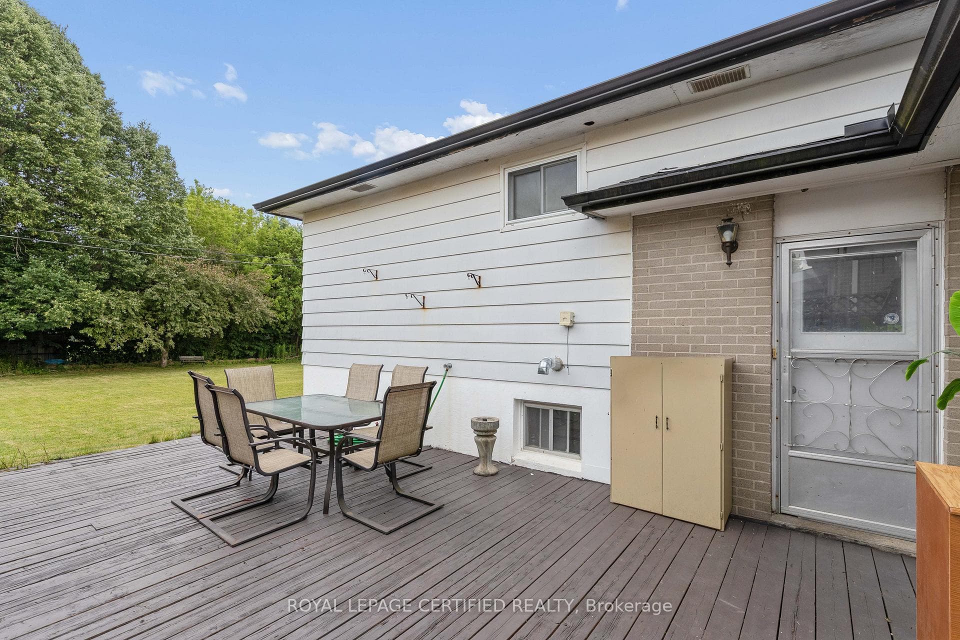 1121 Valentine Drive photo 28