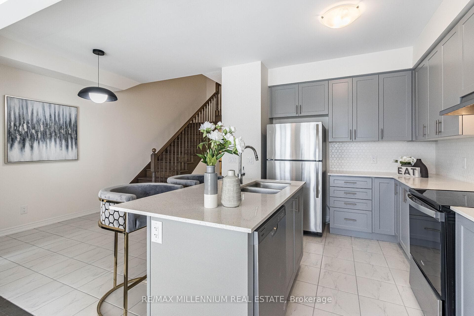 204 Broadacre Drive photo 11