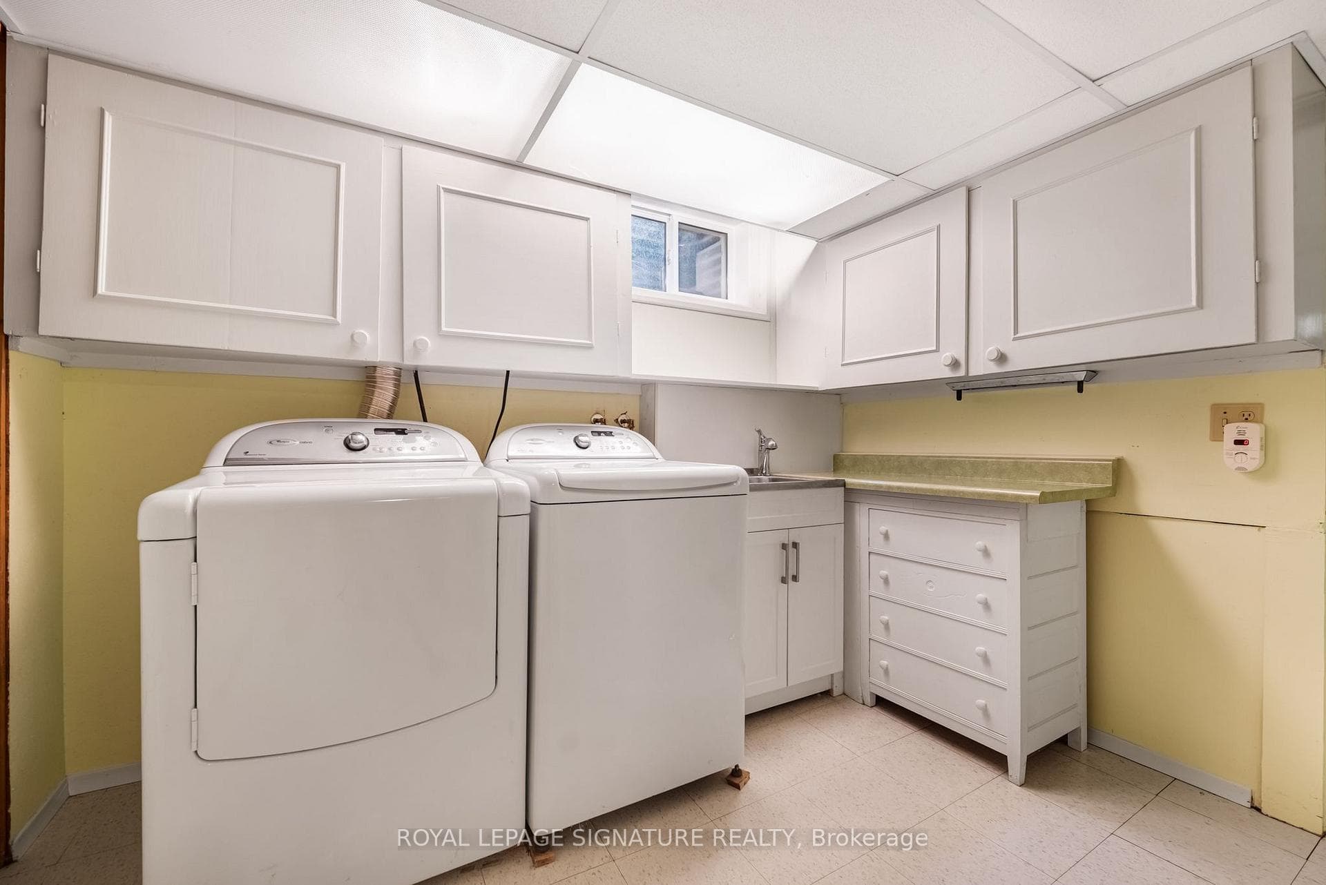 122 Fenn Avenue photo 34
