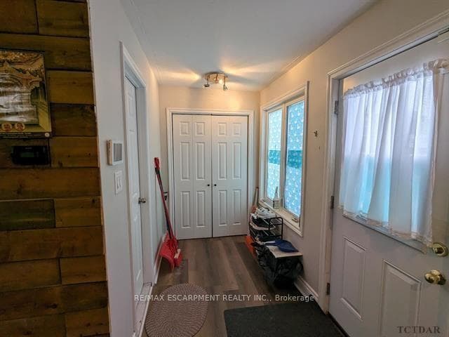 87 Cedar Street Unit Main photo 2