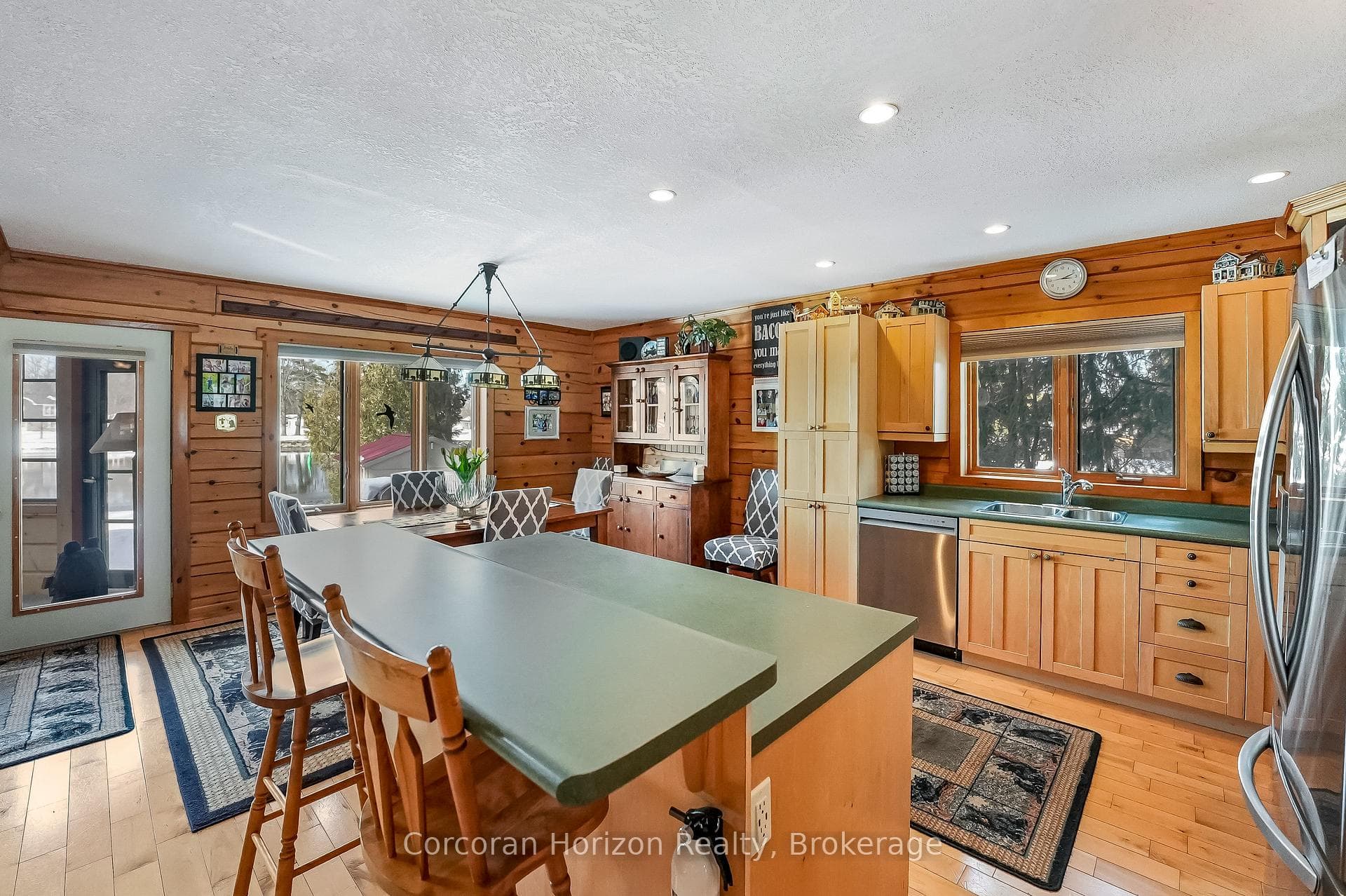 8 Goodman Road photo 16