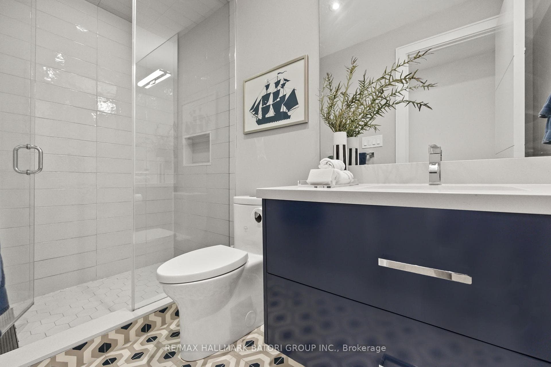 134 Edith Drive photo 25