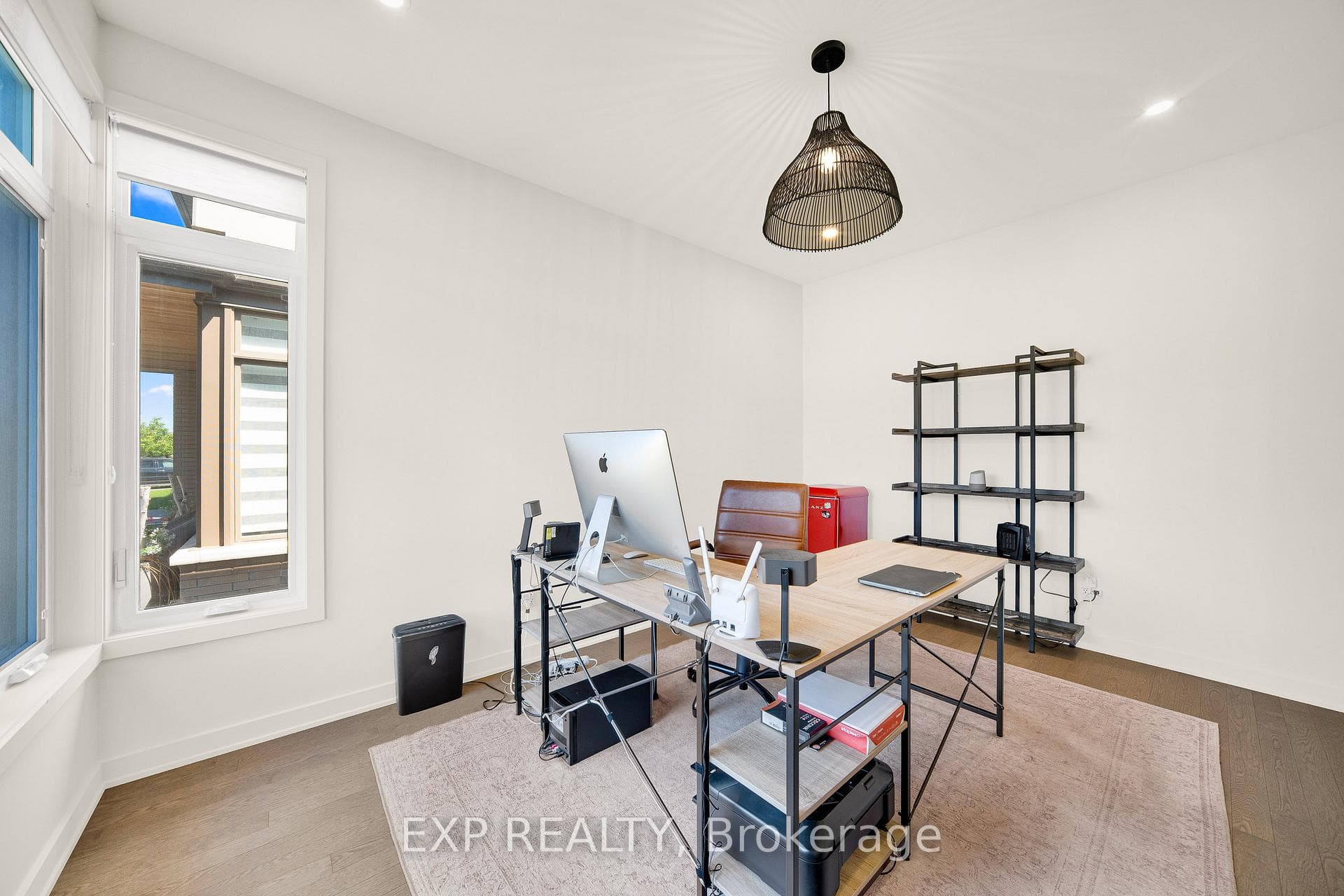 708 Wooler Place photo 12