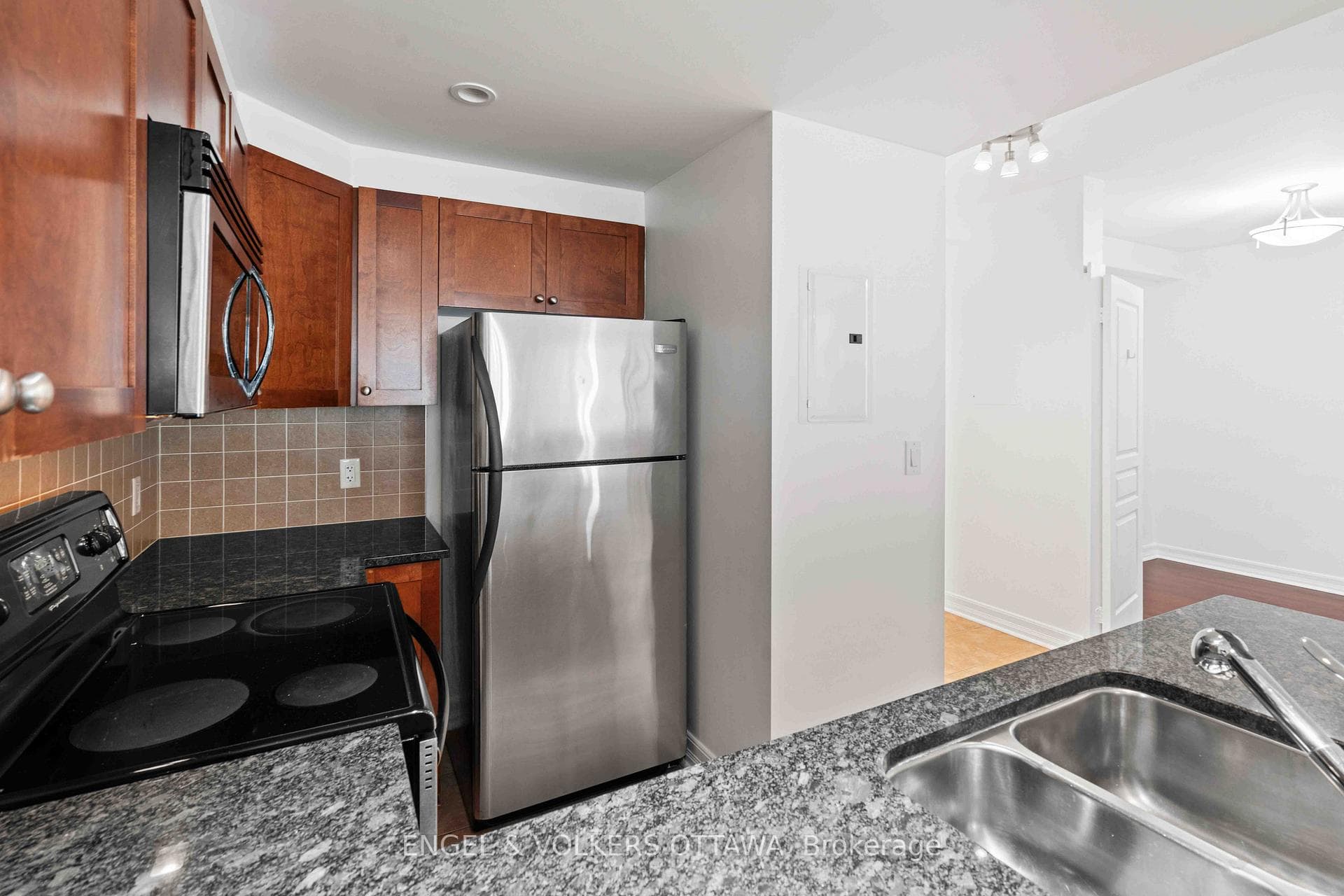 200 Besserer Street Unit 1107 photo 7