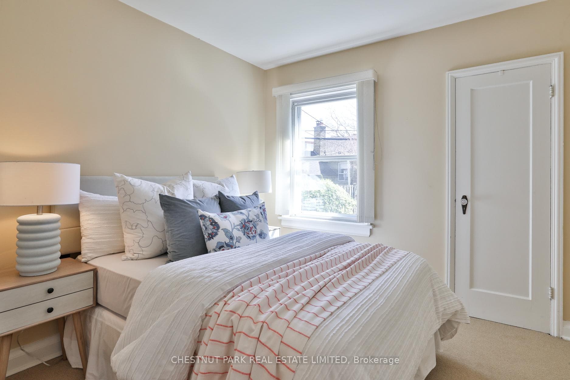 81 Randolph Road photo 13