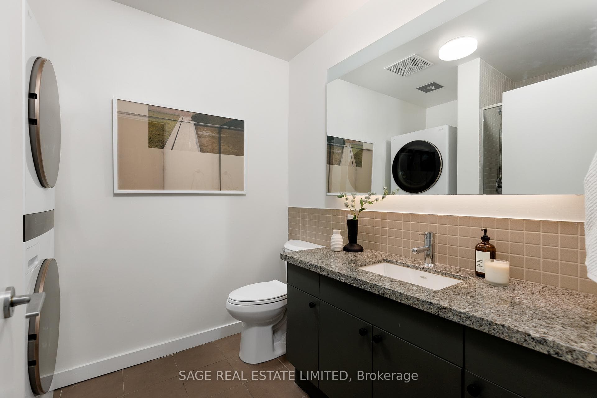 1005 King Street Unit 332 photo 22