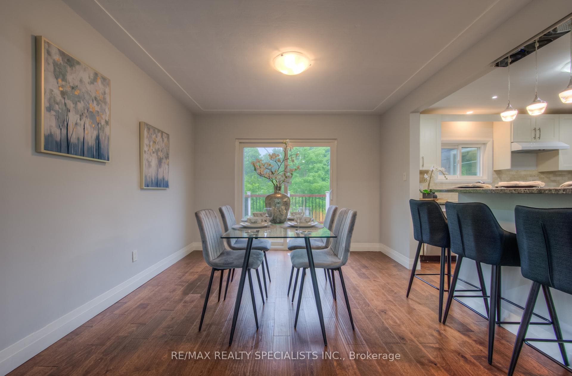 48 Westmount Road photo 9