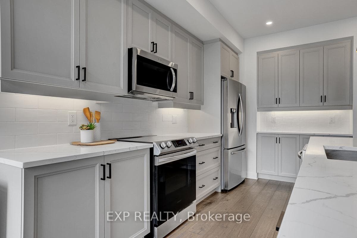 512 triangle Street photo 20
