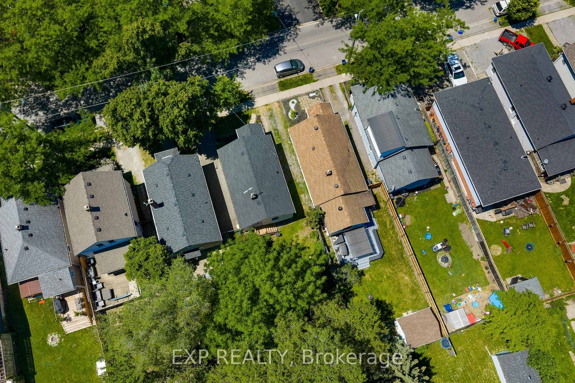 28 Grantham Avenue photo 4