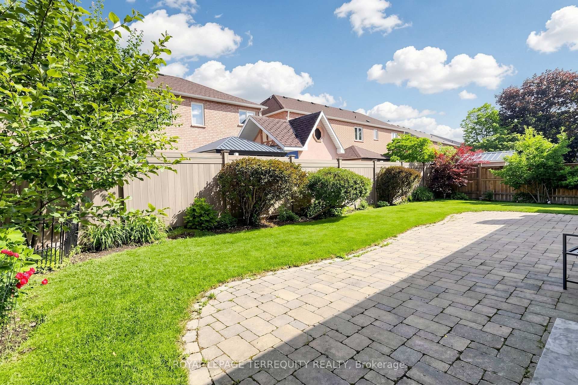 12 Ballantyne Drive photo 48