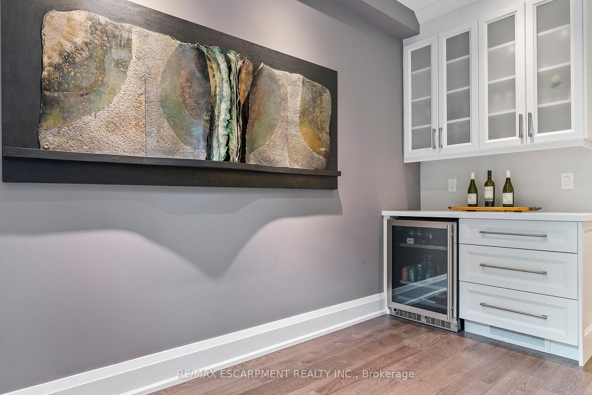 24 Cayuga Avenue photo 17