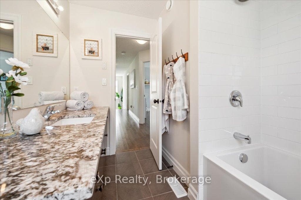 71 Stumpf Street photo 25