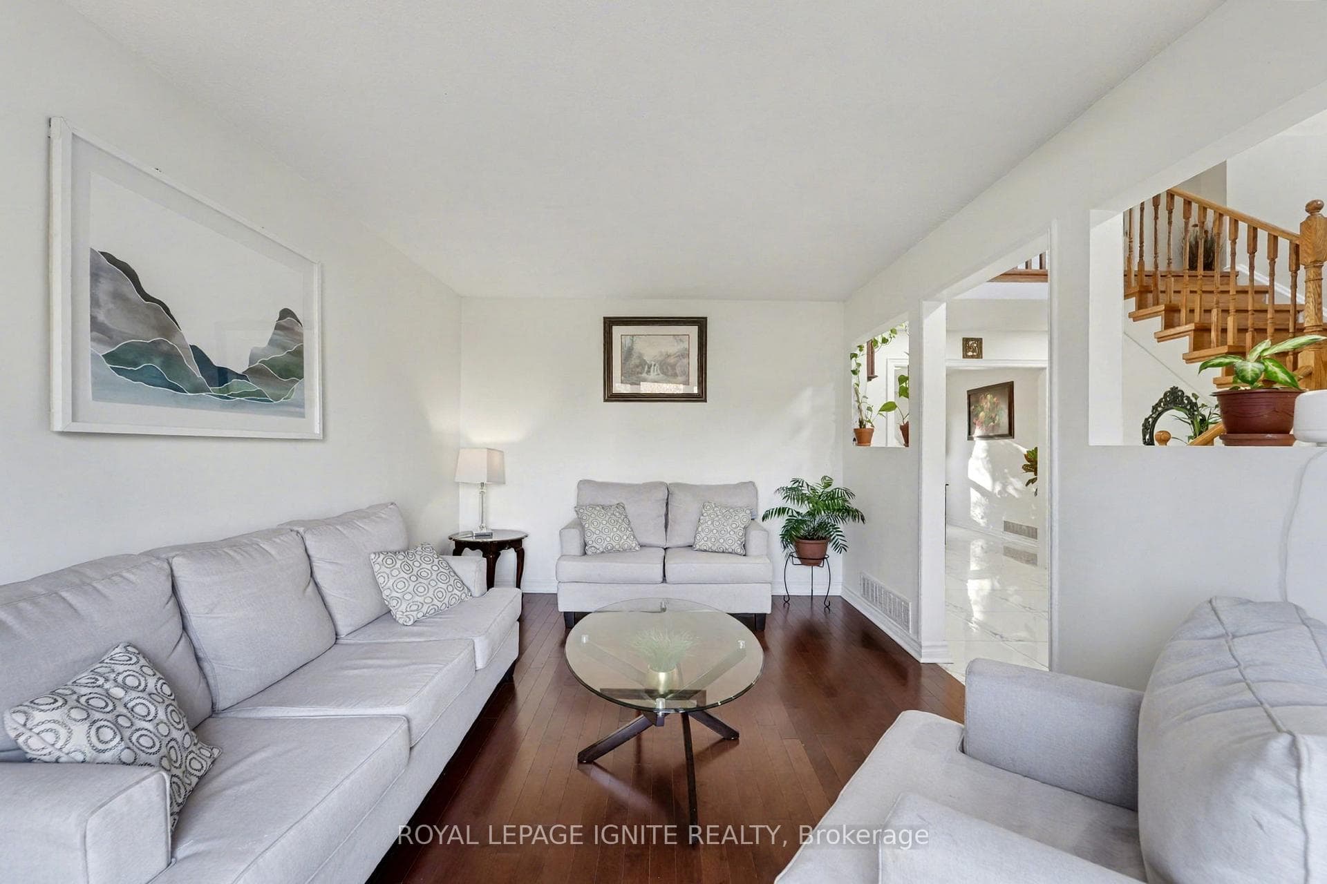 20 John Stoner Drive photo 6