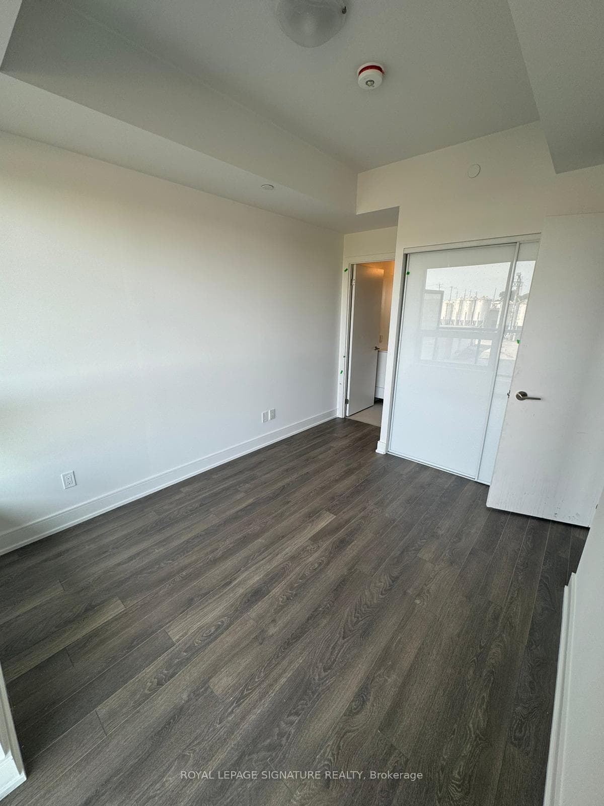 1350 Ellesmere Road Unit 522 photo 8