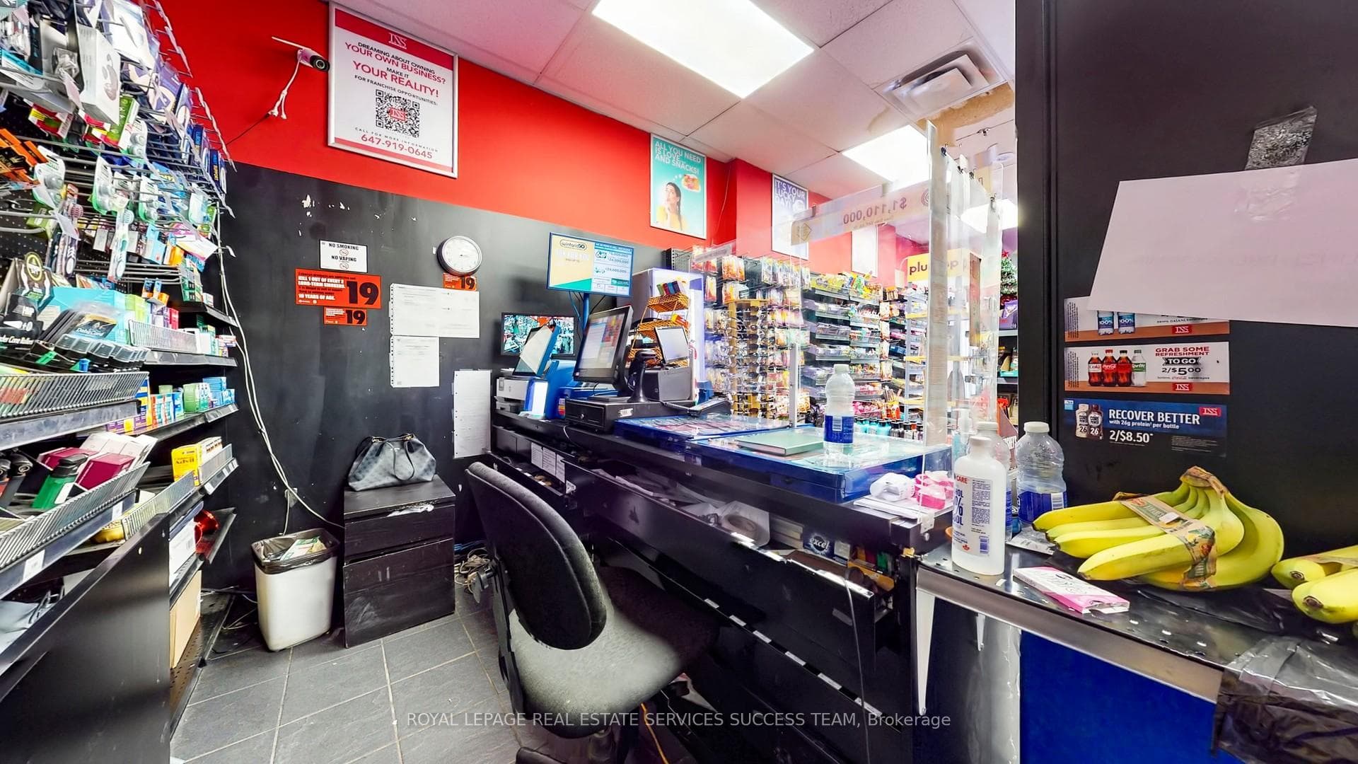 148 Spadina Avenue Unit 3 photo 13
