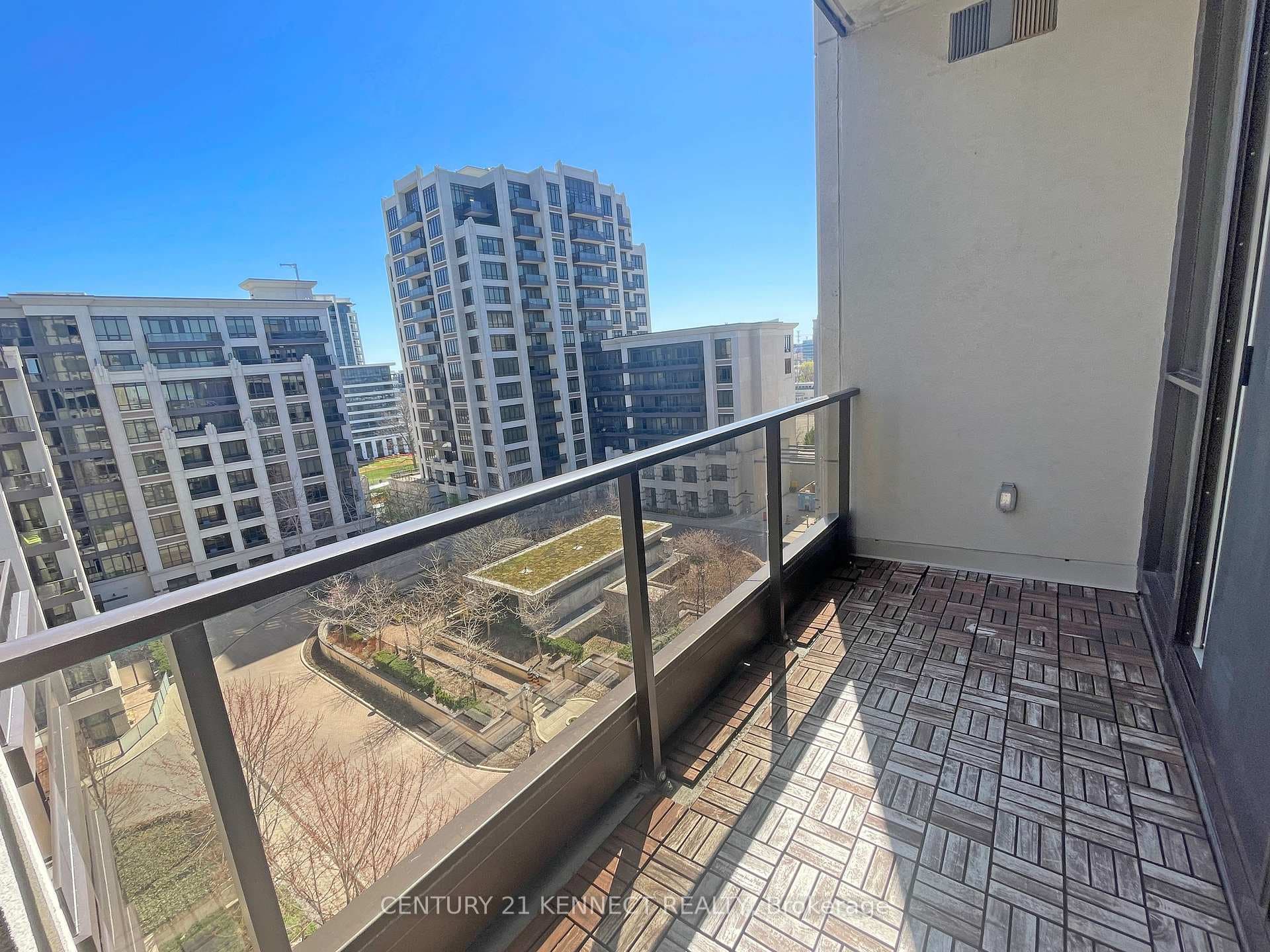 89 South Town Centre Boulevard Unit 902 photo 22