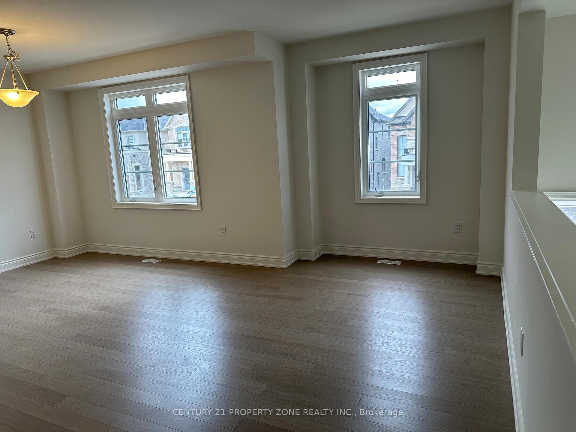 28 James Walker Avenue photo 2