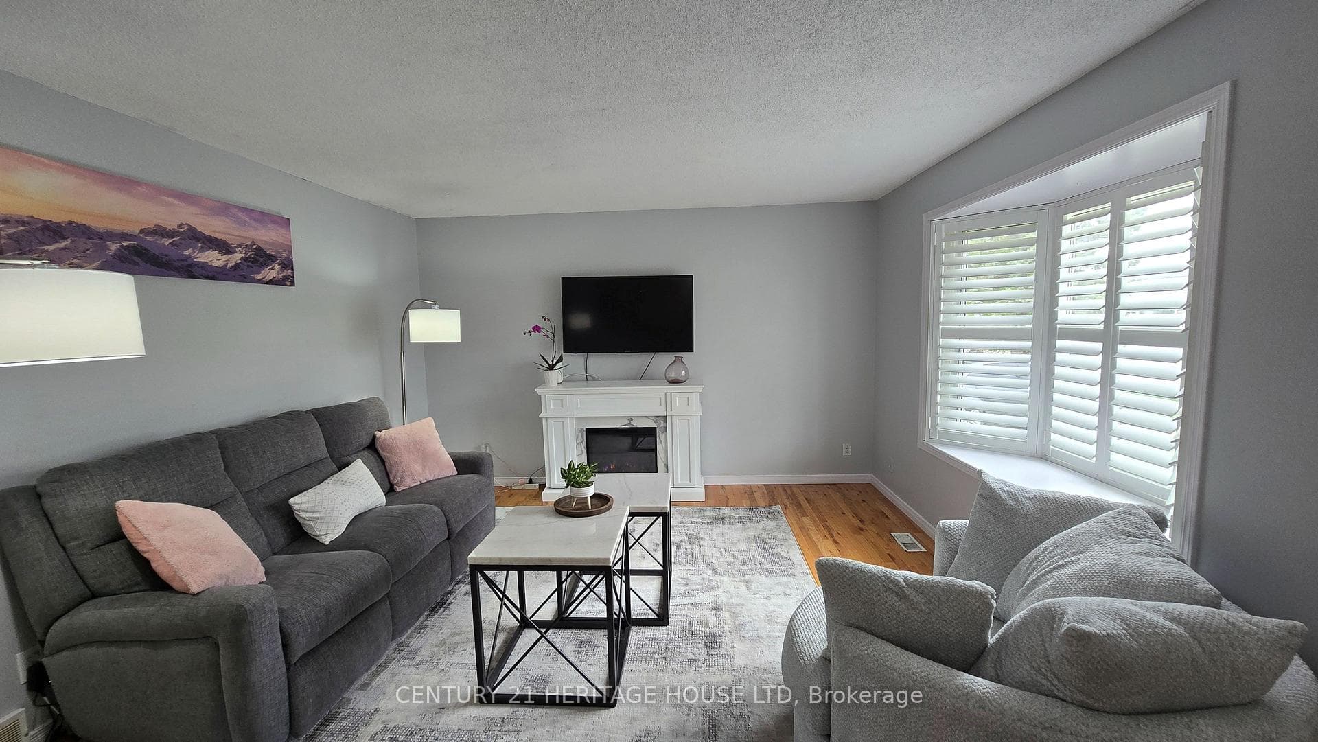 70 Catherine Street photo 11